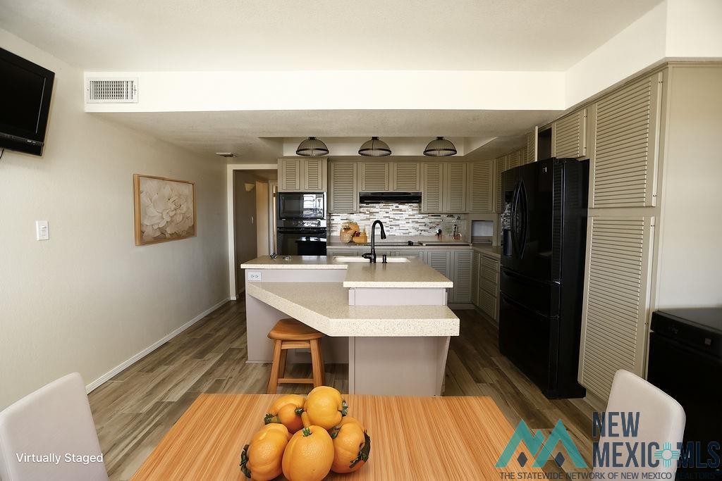 1809 Mountain Shadow Drive, Carlsbad, New Mexico image 7
