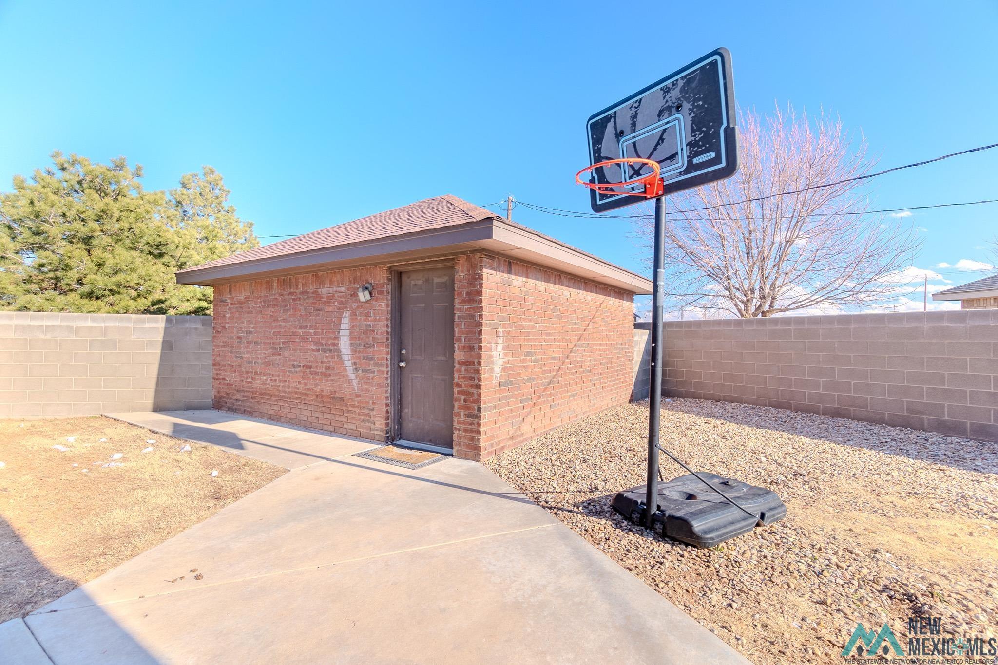 1139 Aquarius Drive, Portales, Texas image 22