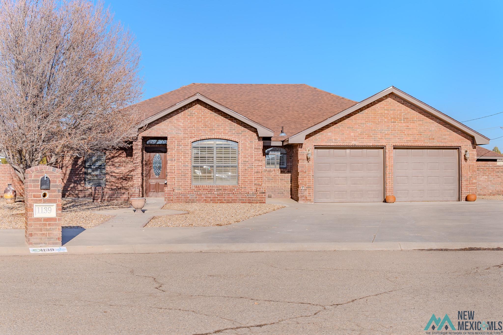 1139 Aquarius Drive, Portales, Texas image 1