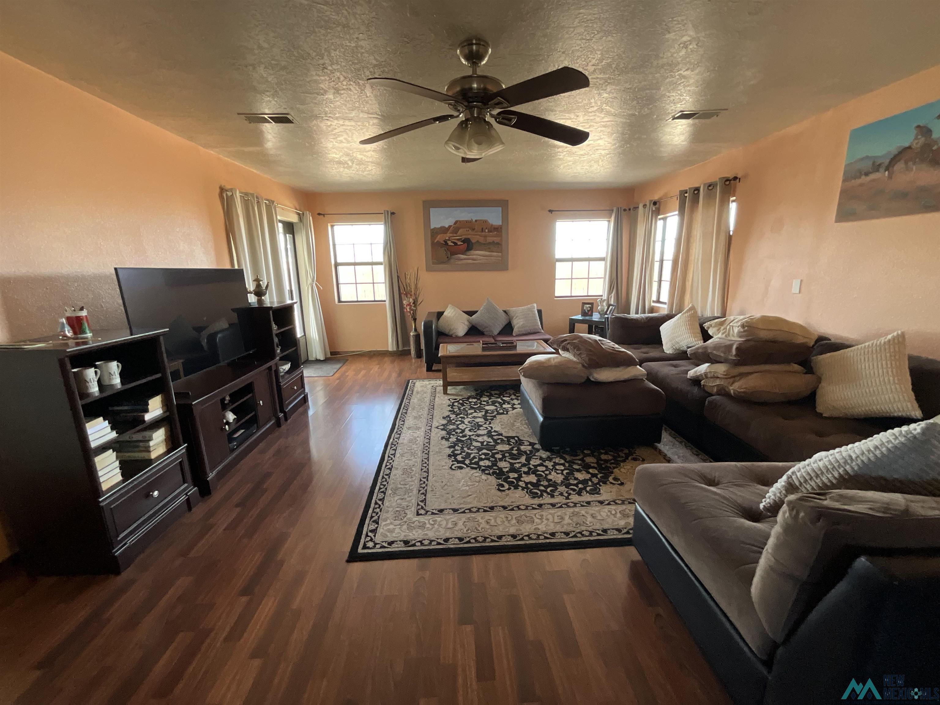 3703 W Bonito Court, Gallup, Texas image 9