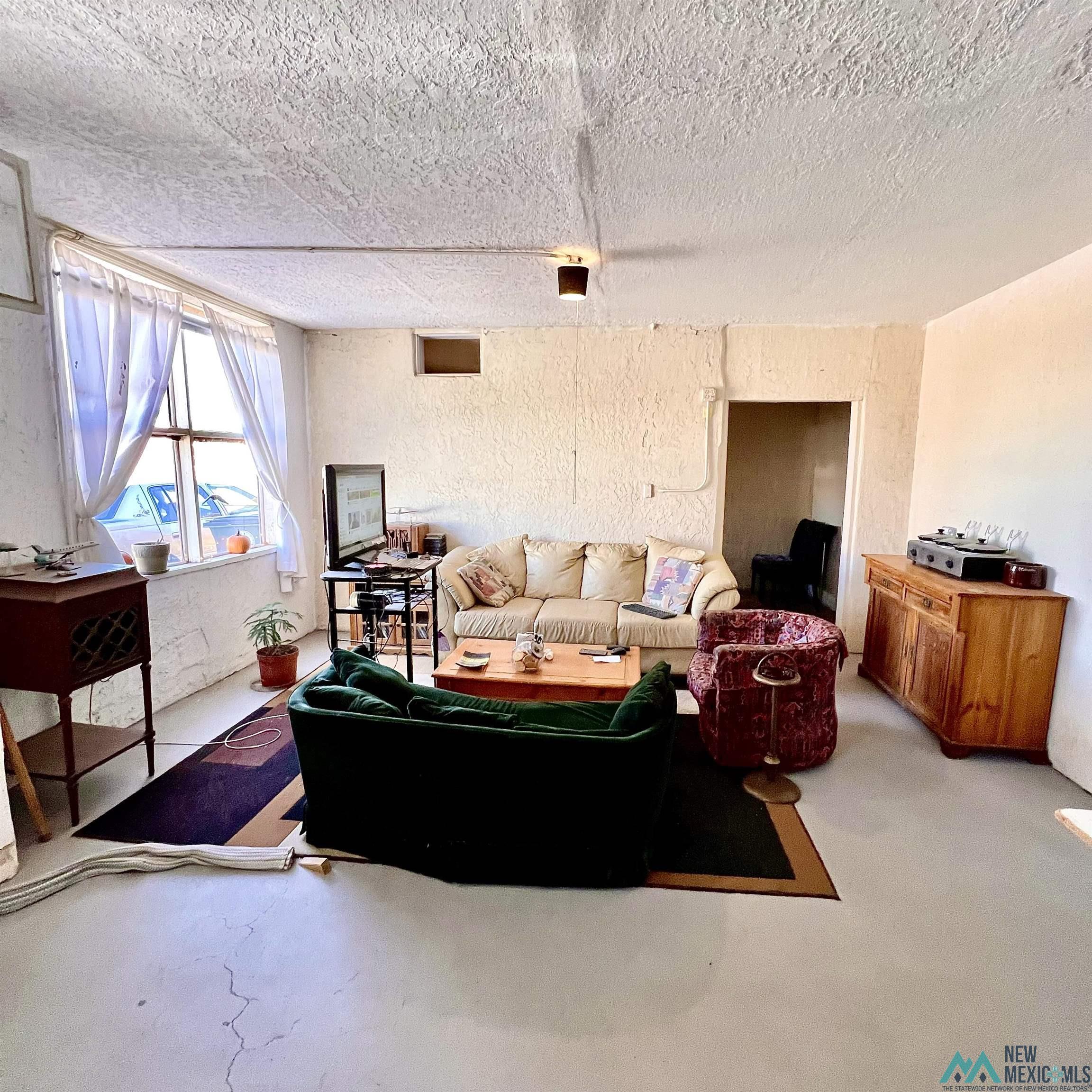 305 E Third Street, Truth Or Consequences, New Mexico image 2