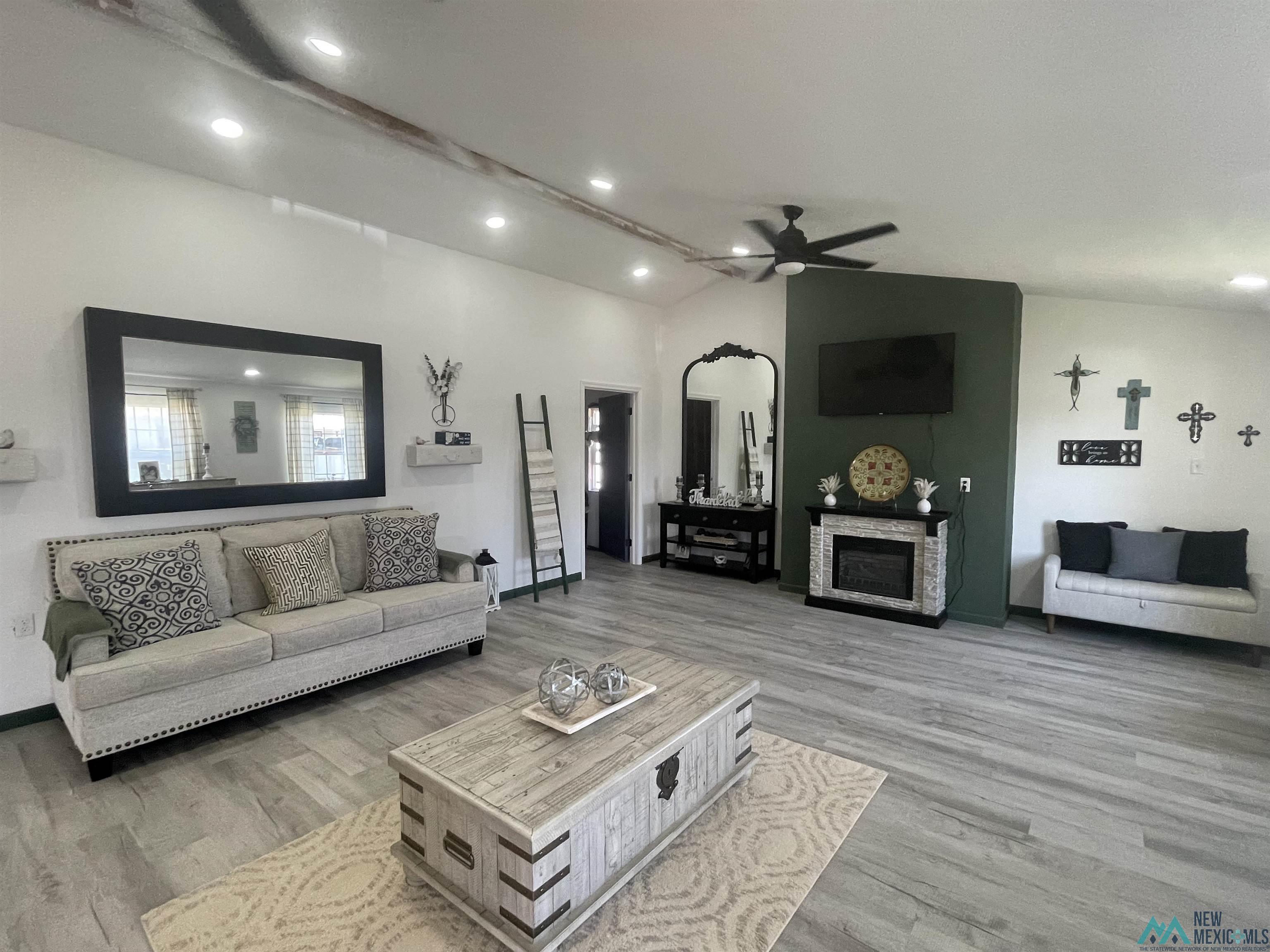 244 Redwood St, Clovis, Texas image 4