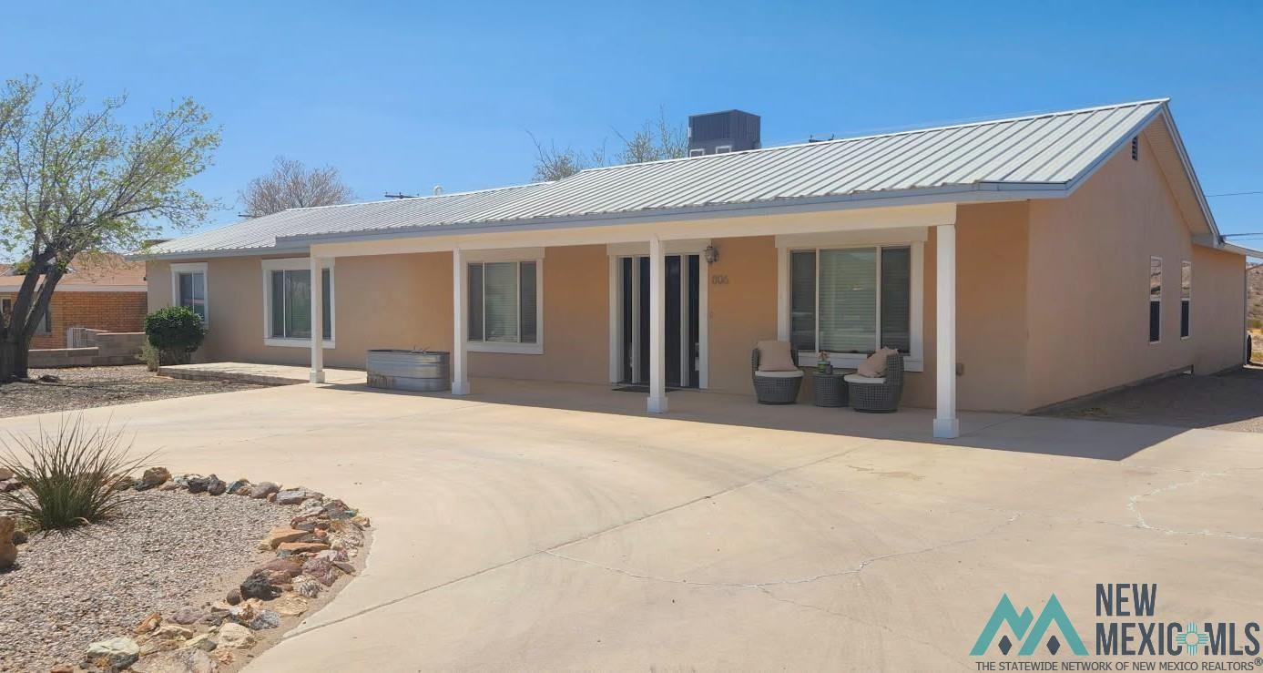 806 Sierra Drive, Truth Or Consequences, New Mexico image 1