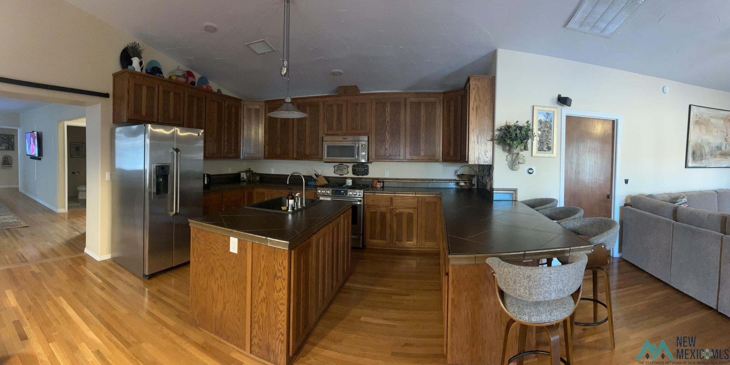 806 Sierra Drive, Truth Or Consequences, New Mexico image 3