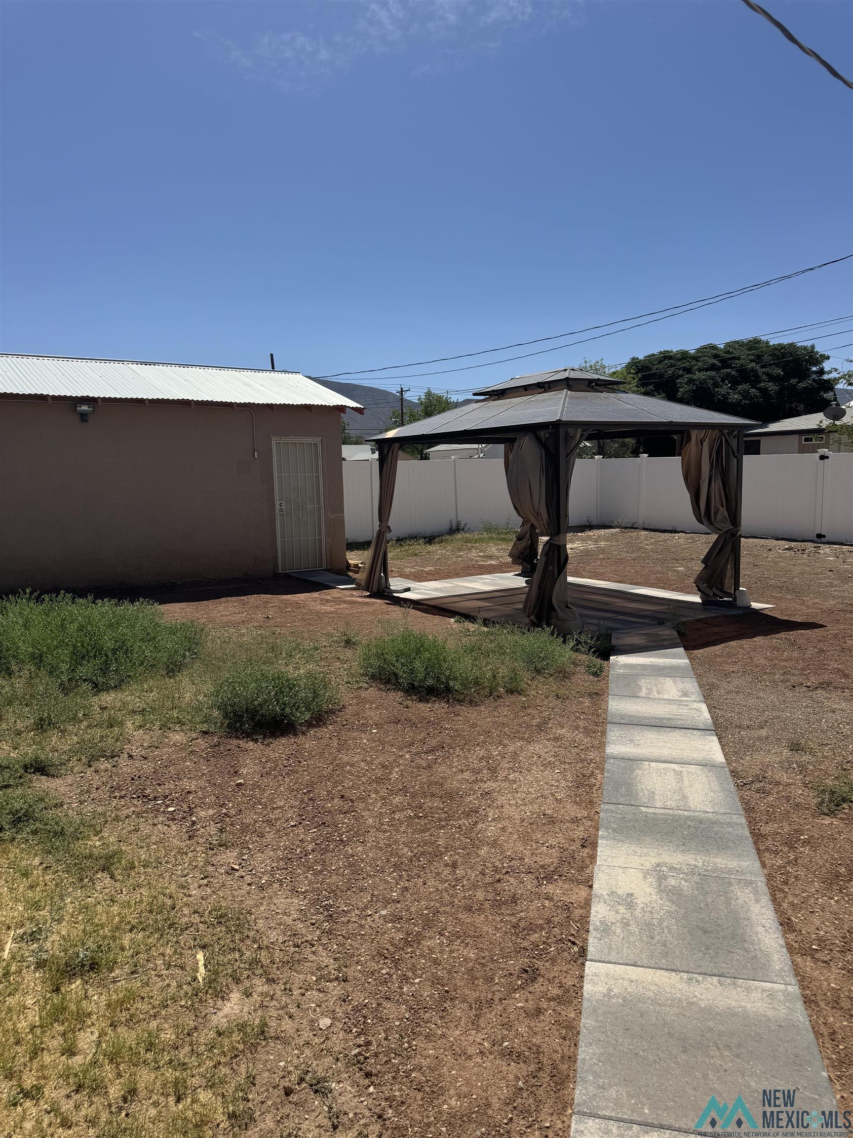 1204 Catalina Lane, Alamogordo, Texas image 4