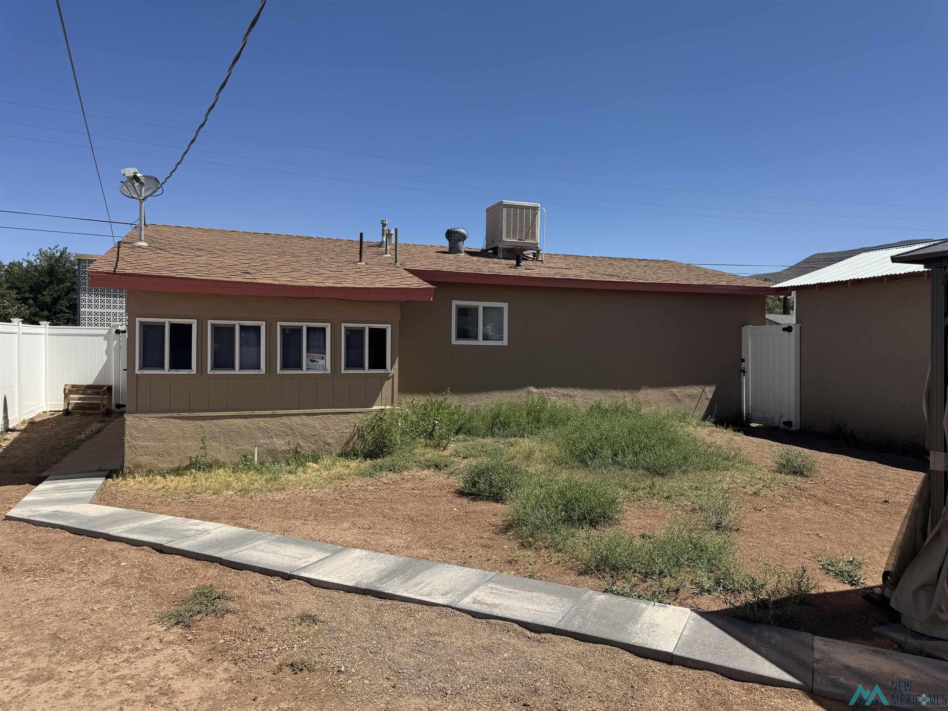 1204 Catalina Lane, Alamogordo, Texas image 3