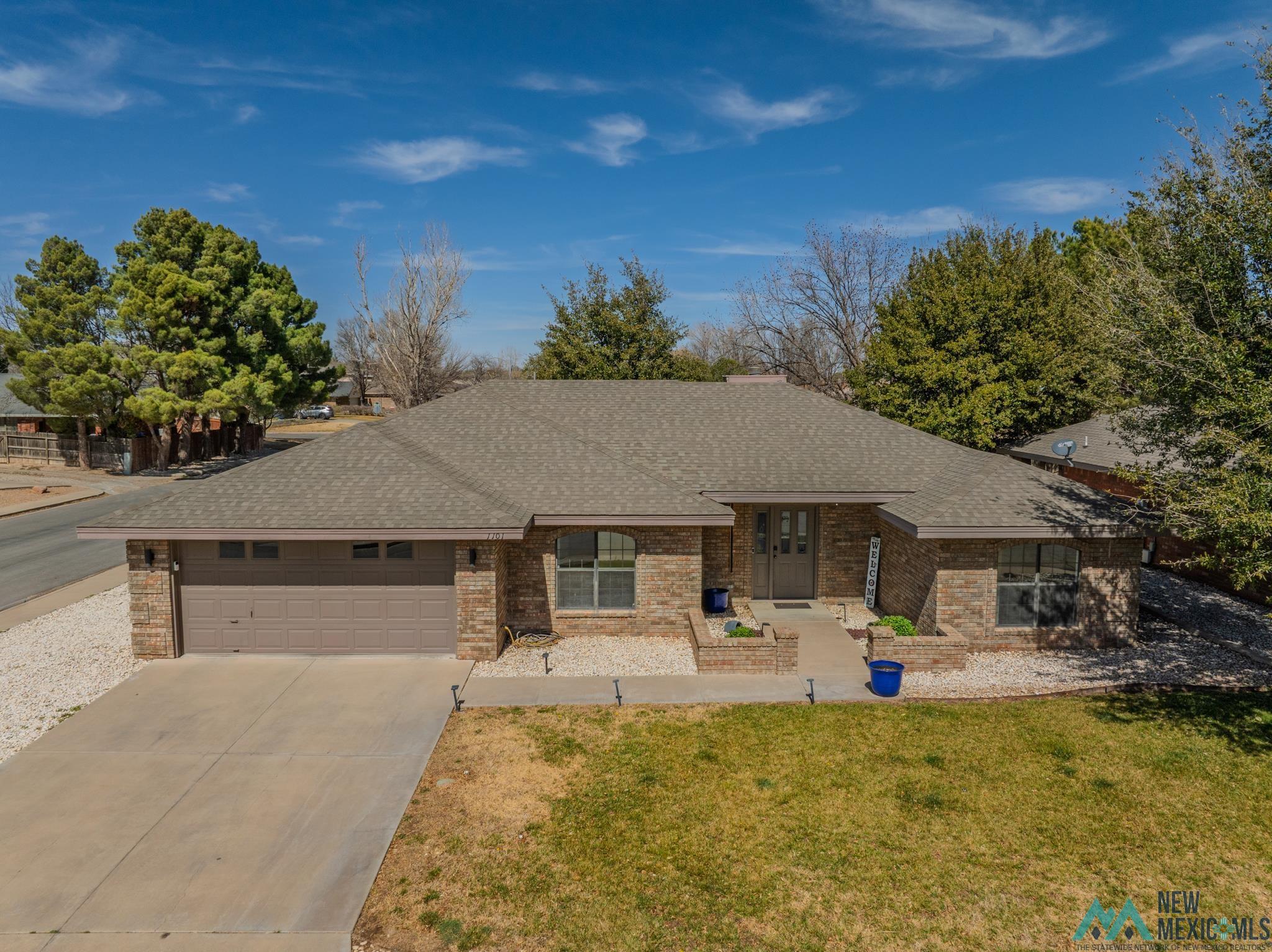 1101 E Elm Drive, Roswell, New Mexico image 1