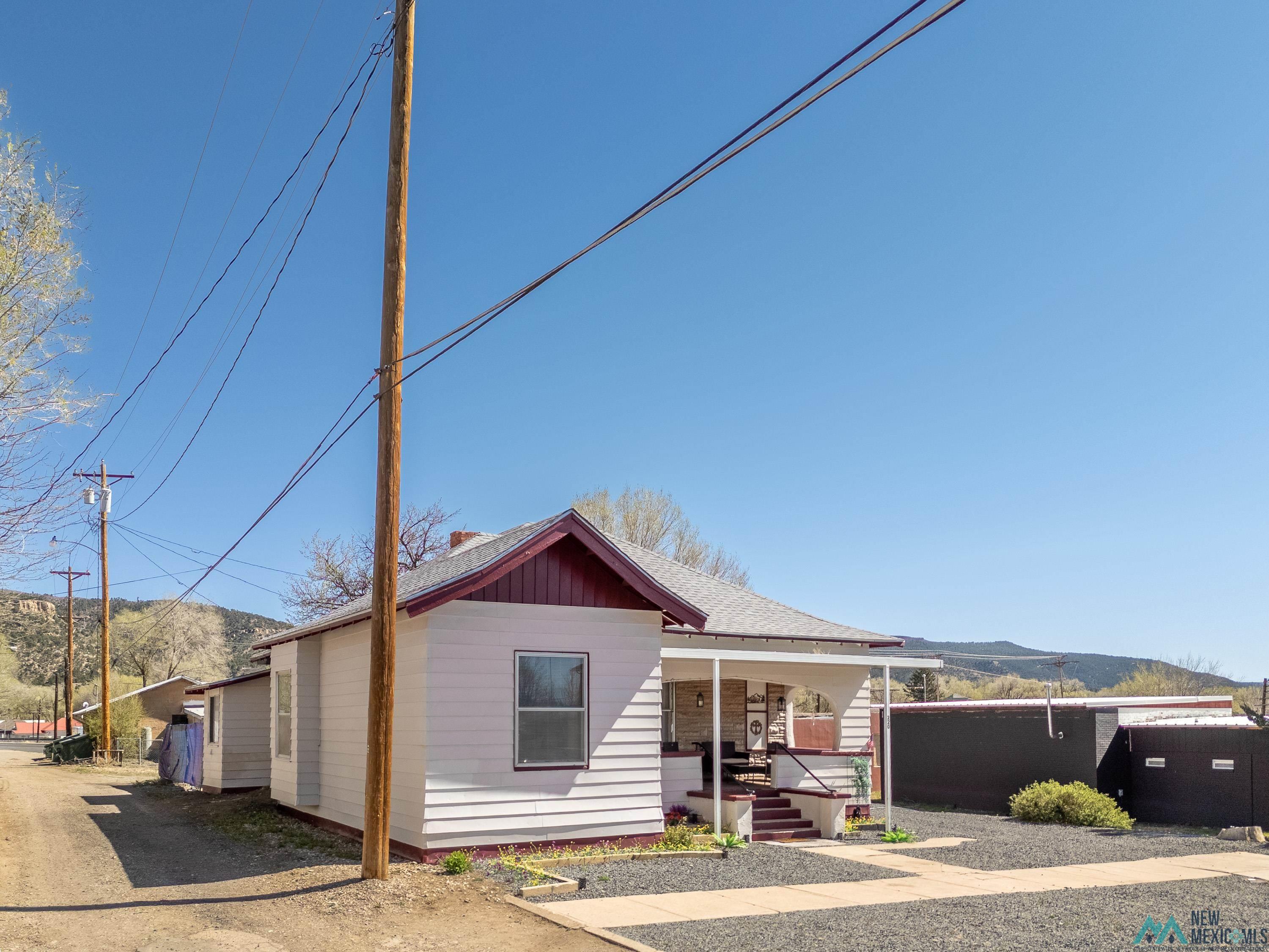 220 Parsons Avenue, Raton, Texas image 3