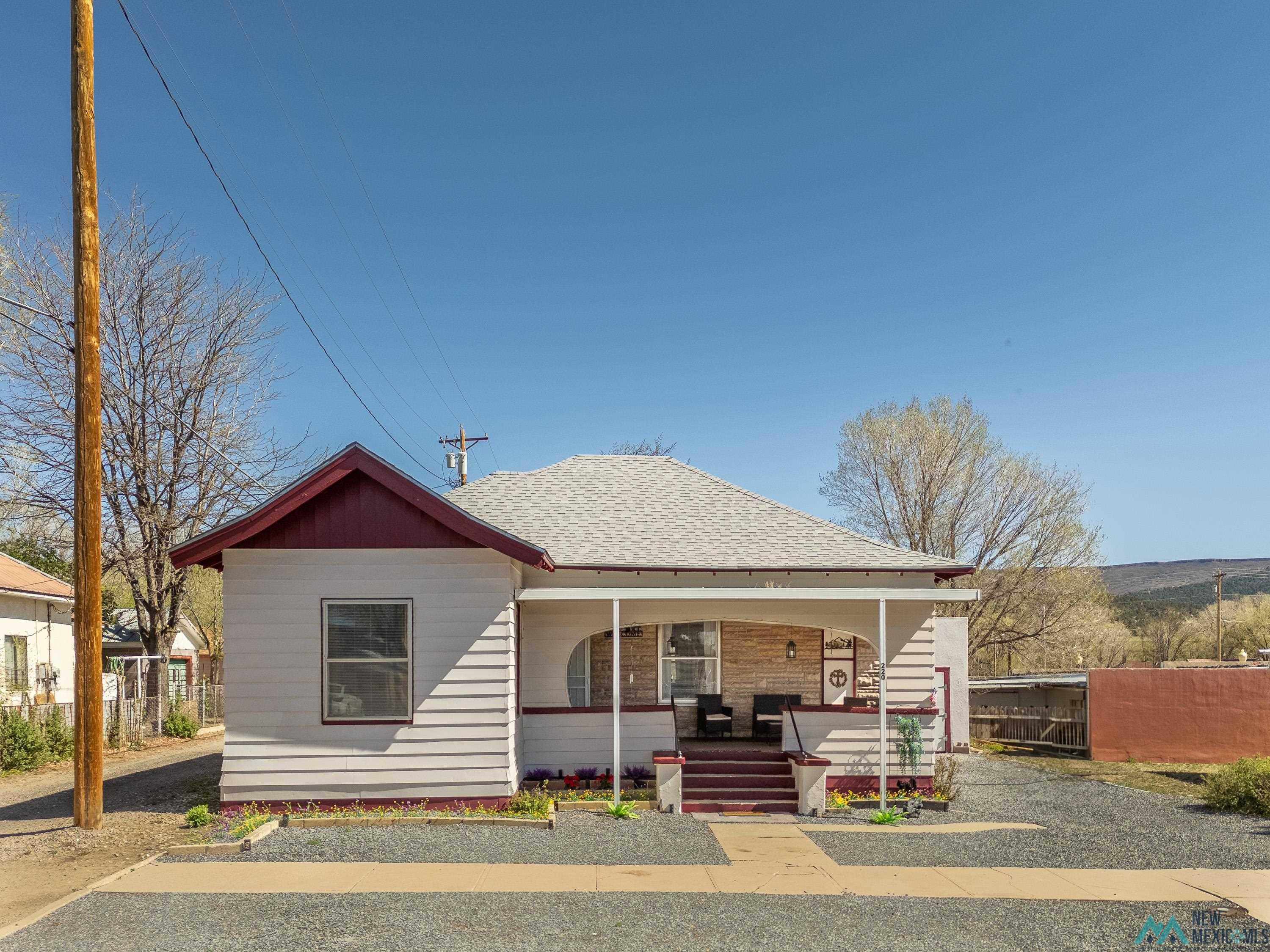 220 Parsons Avenue, Raton, Texas image 2