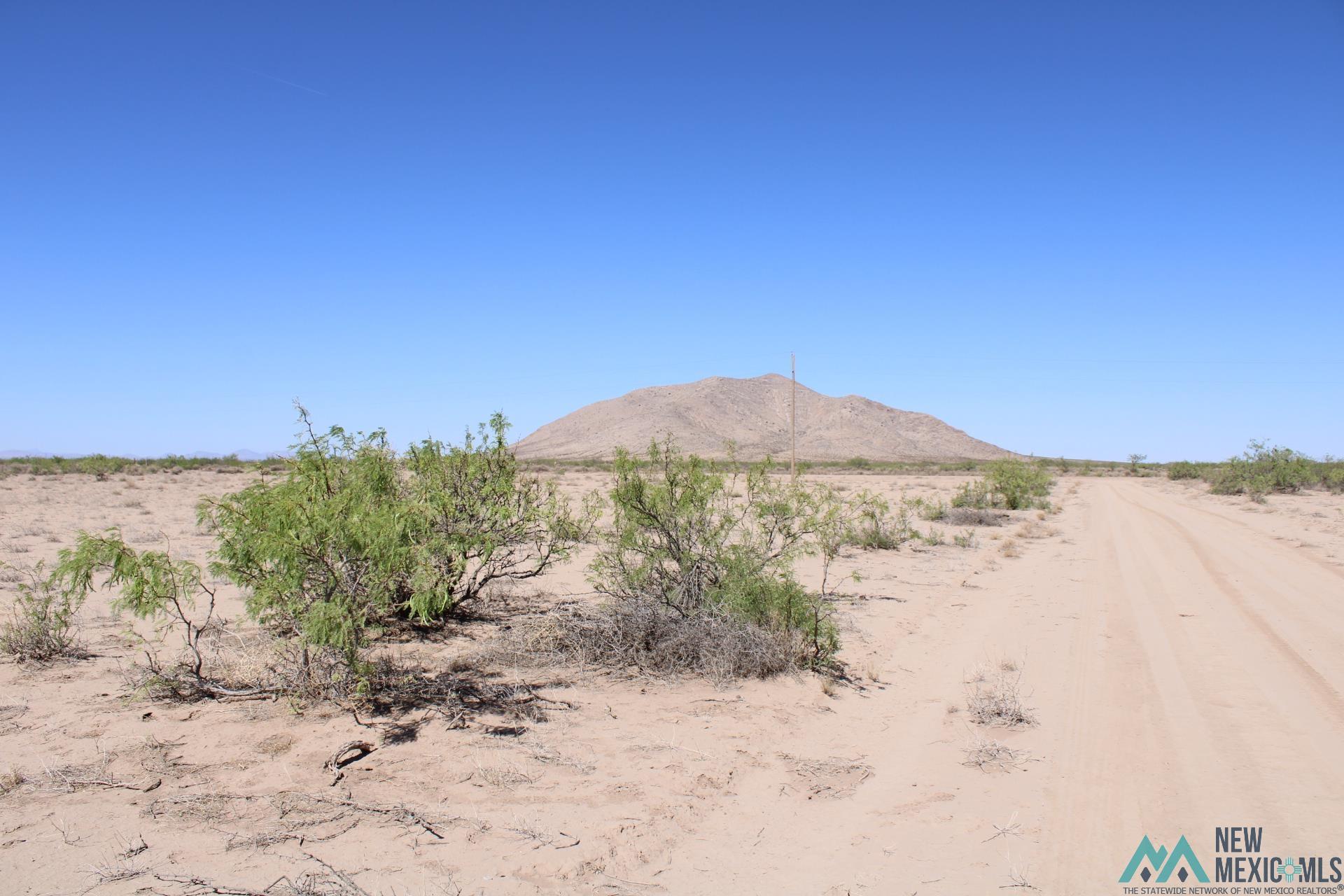 Sombra Rd Sw, Deming, New Mexico image 4