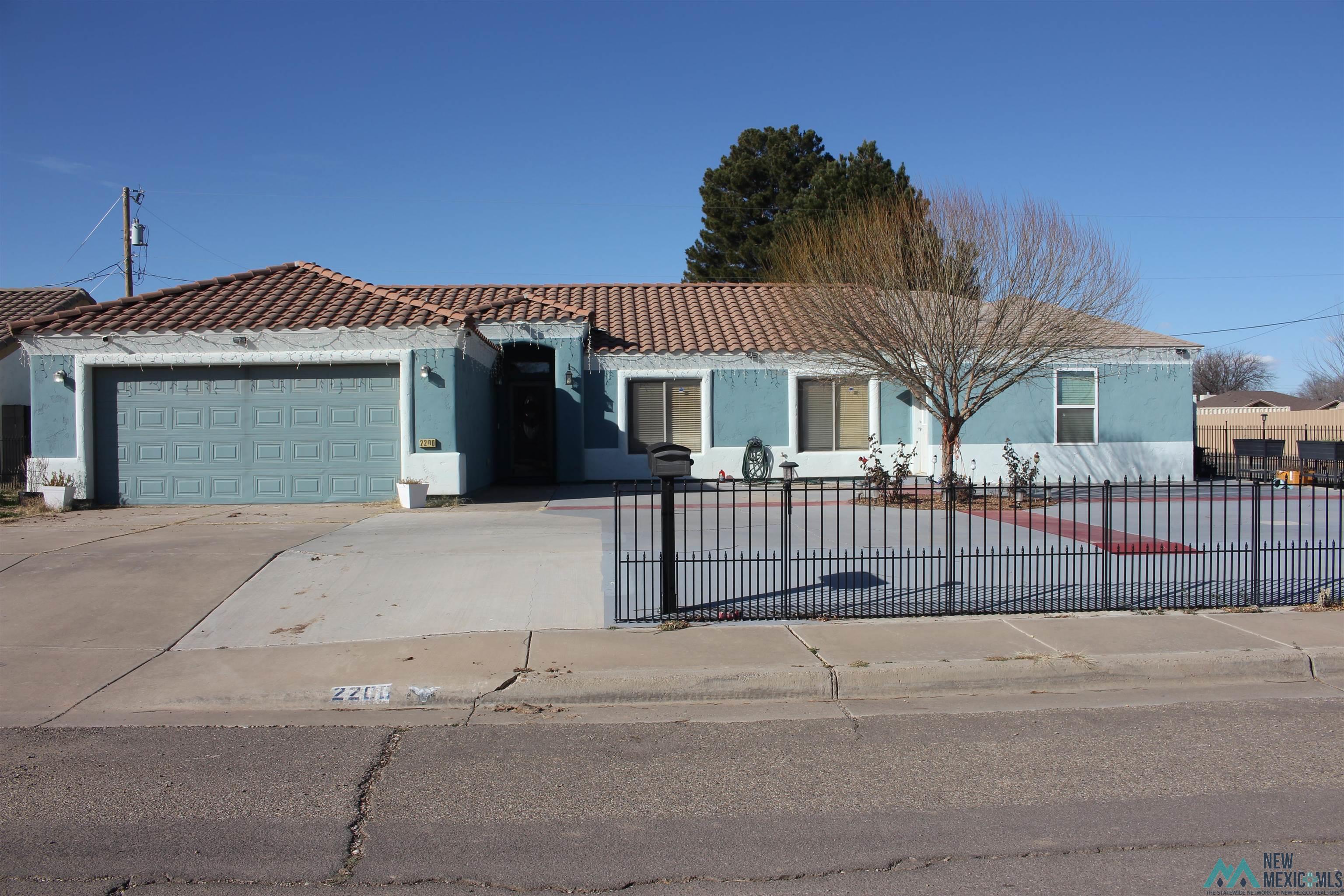 2200 S Richardson Avenue, Roswell, New Mexico image 1