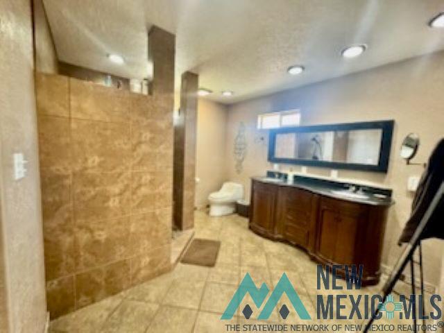 1504 Bryan Circle, Carlsbad, Texas image 13