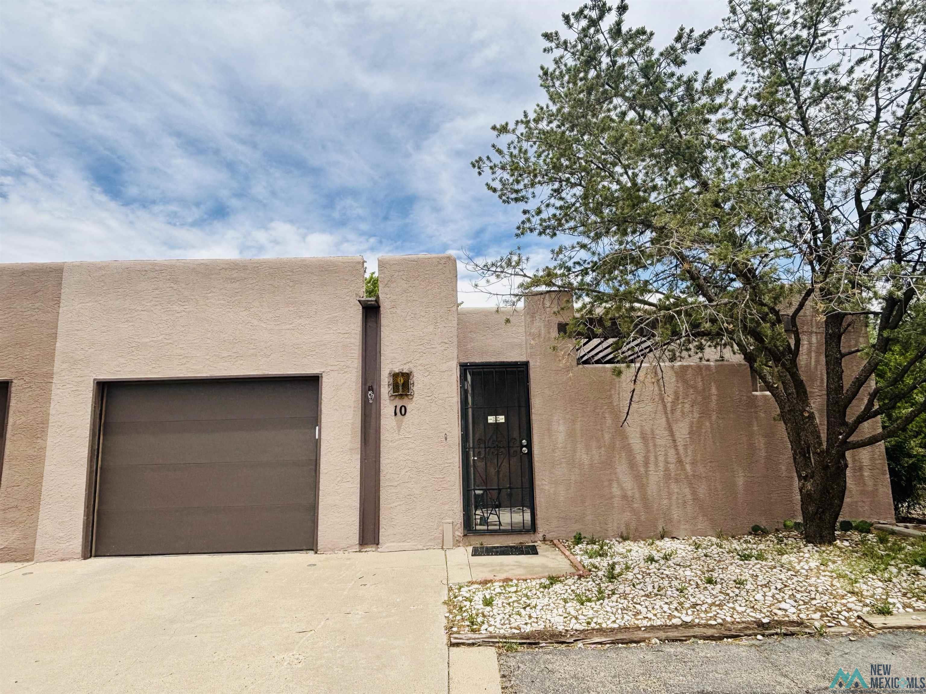 317 Sherrill Lane #10 Street, Roswell, Texas image 1