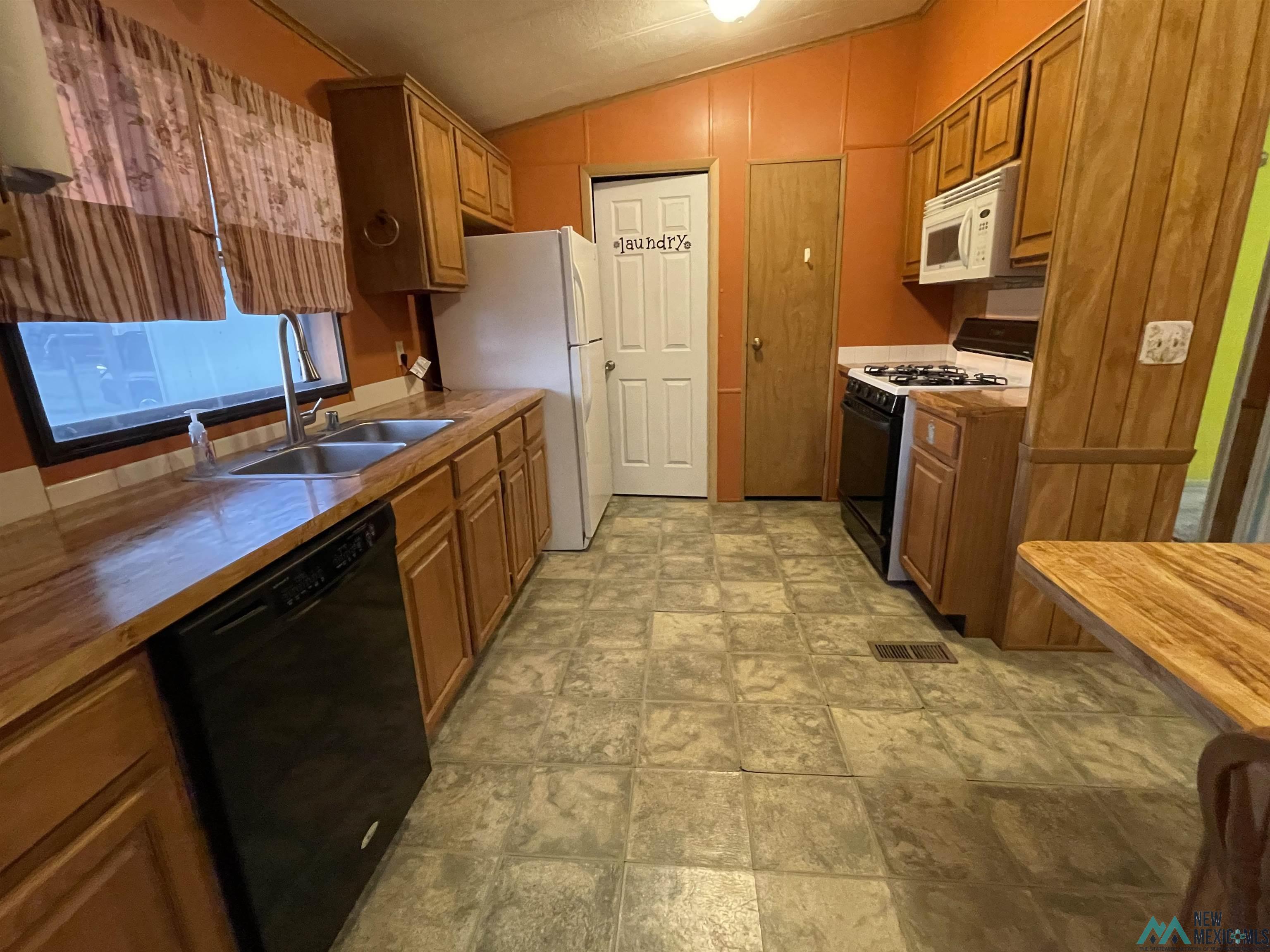 7408 N Meadows Circle, Hobbs, Texas image 6