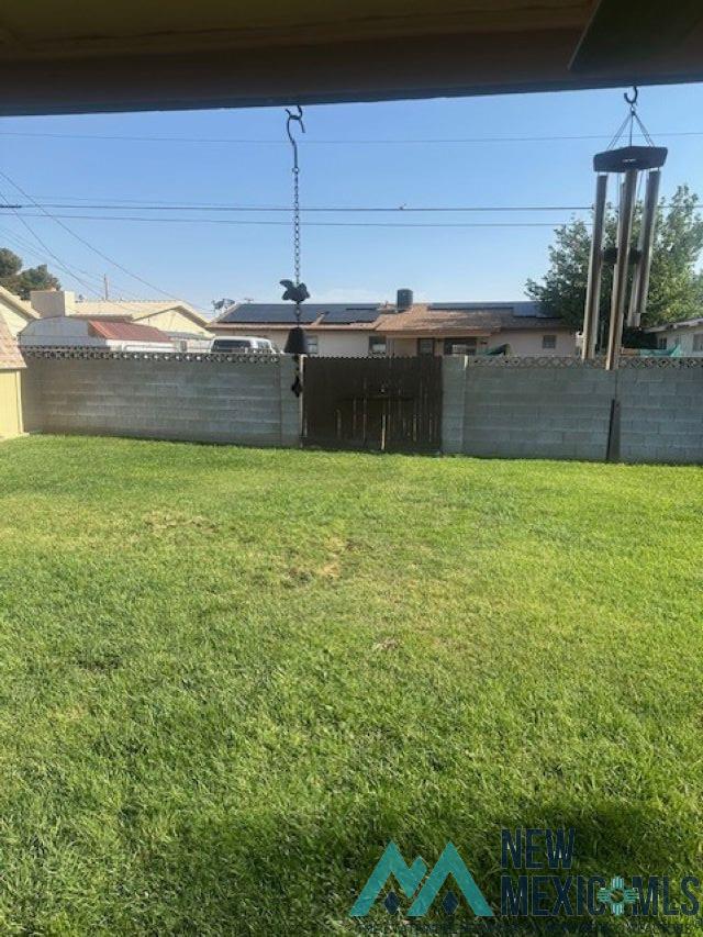2208 Mountain Drive, Carlsbad, Texas image 22