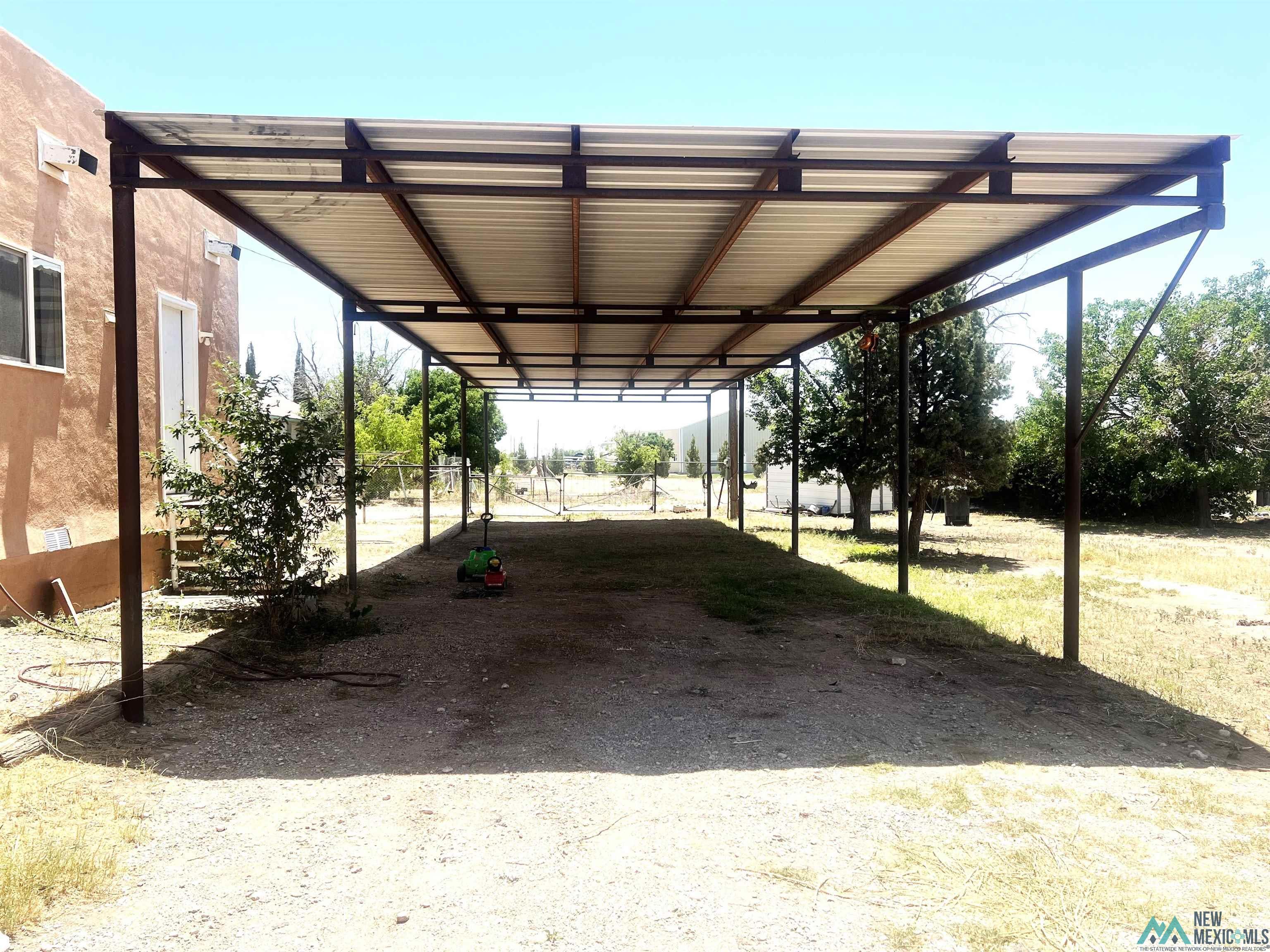 713-2 N Happy Road, Carlsbad, Texas image 14