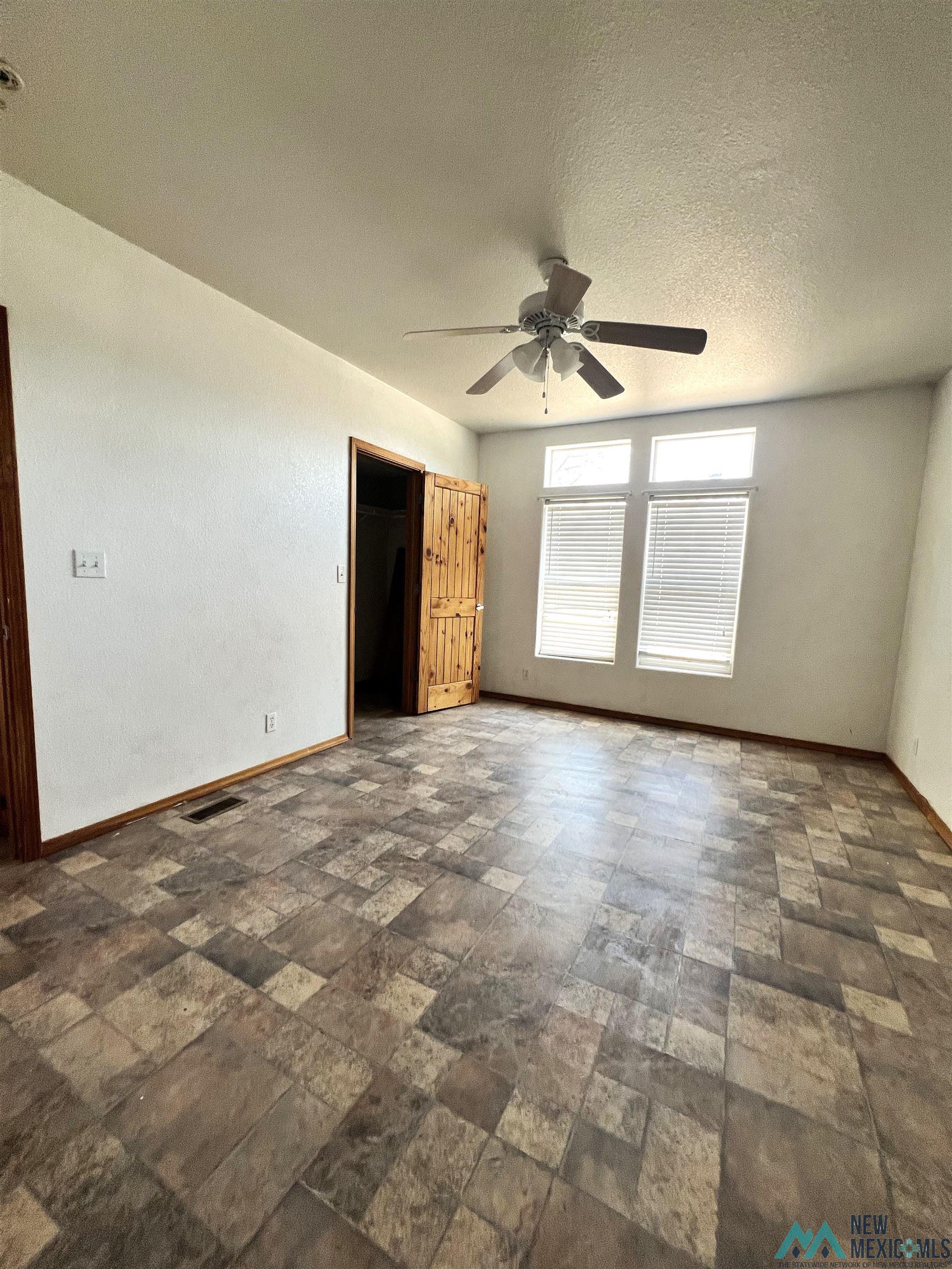 713-2 N Happy Road, Carlsbad, Texas image 7