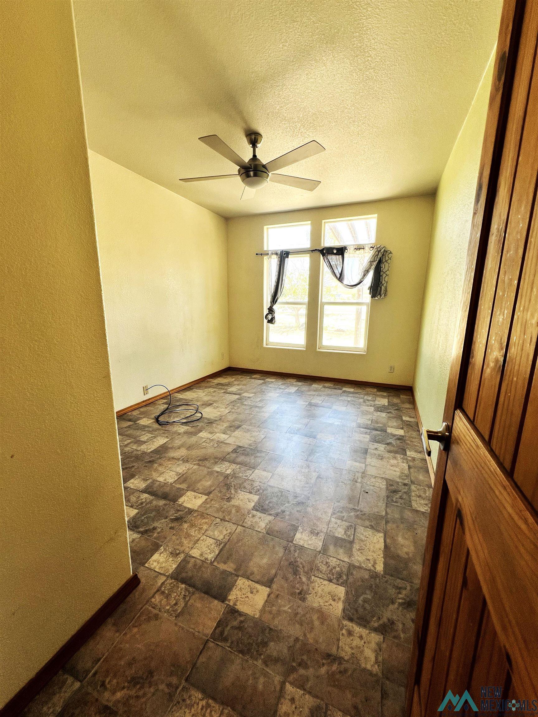 713-2 N Happy Road, Carlsbad, Texas image 6