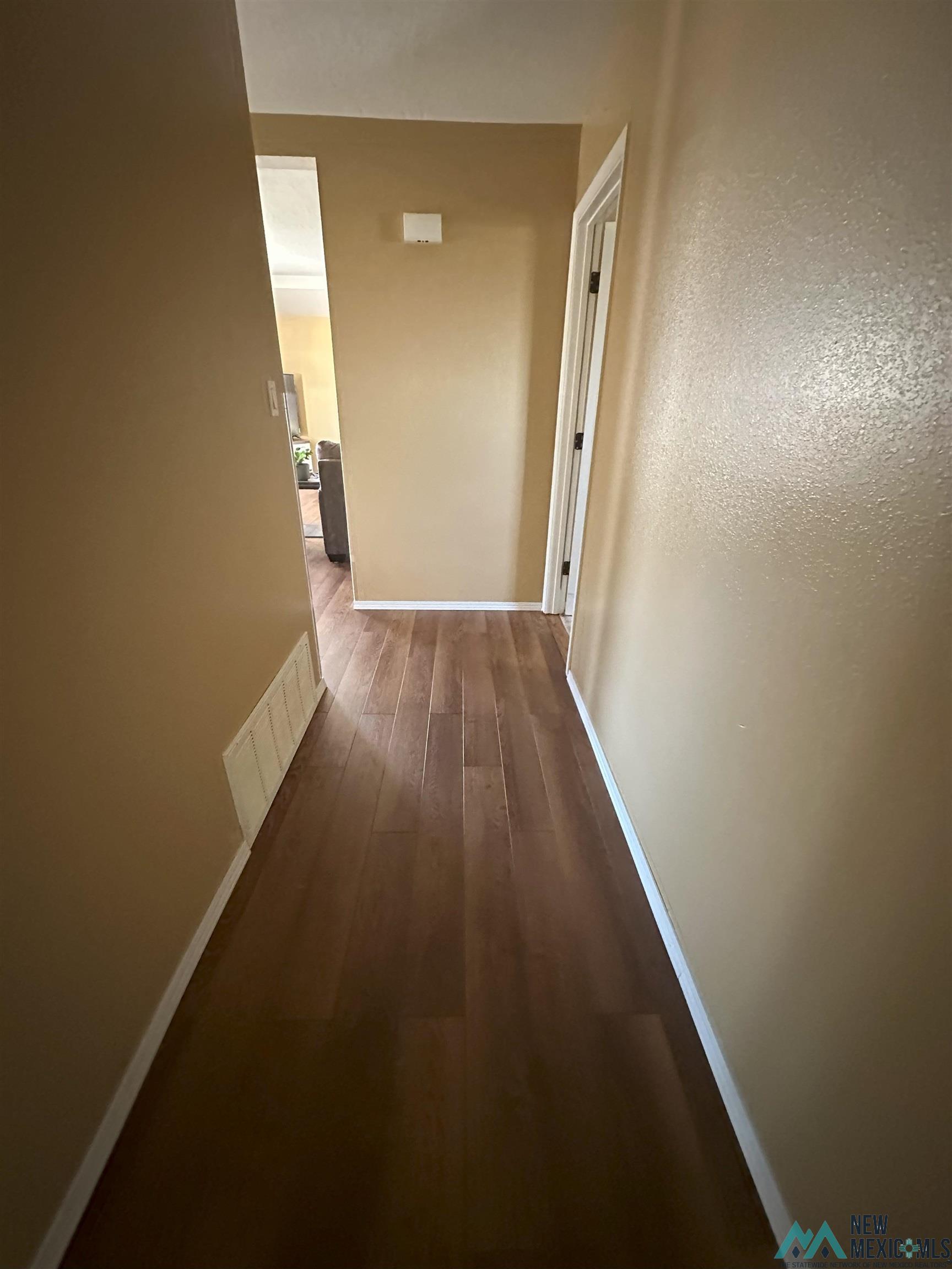 1711 E Orchard Avenue, Fort Sumner, Texas image 7