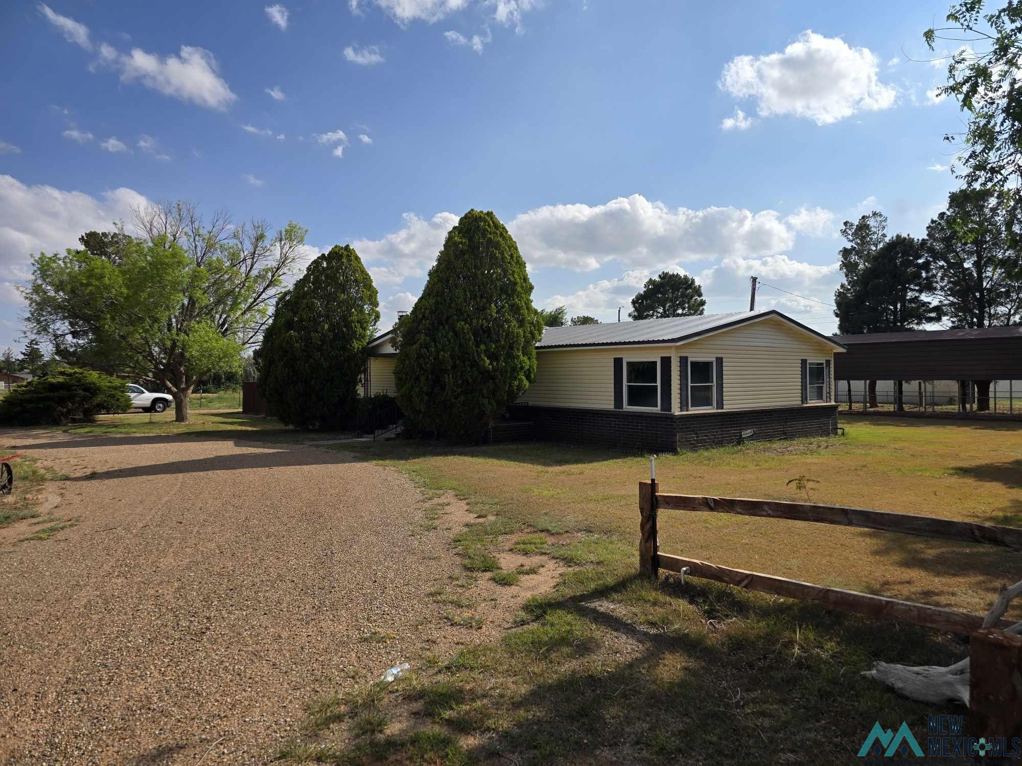 624 N 10th Street, Melrose, New Mexico image 2