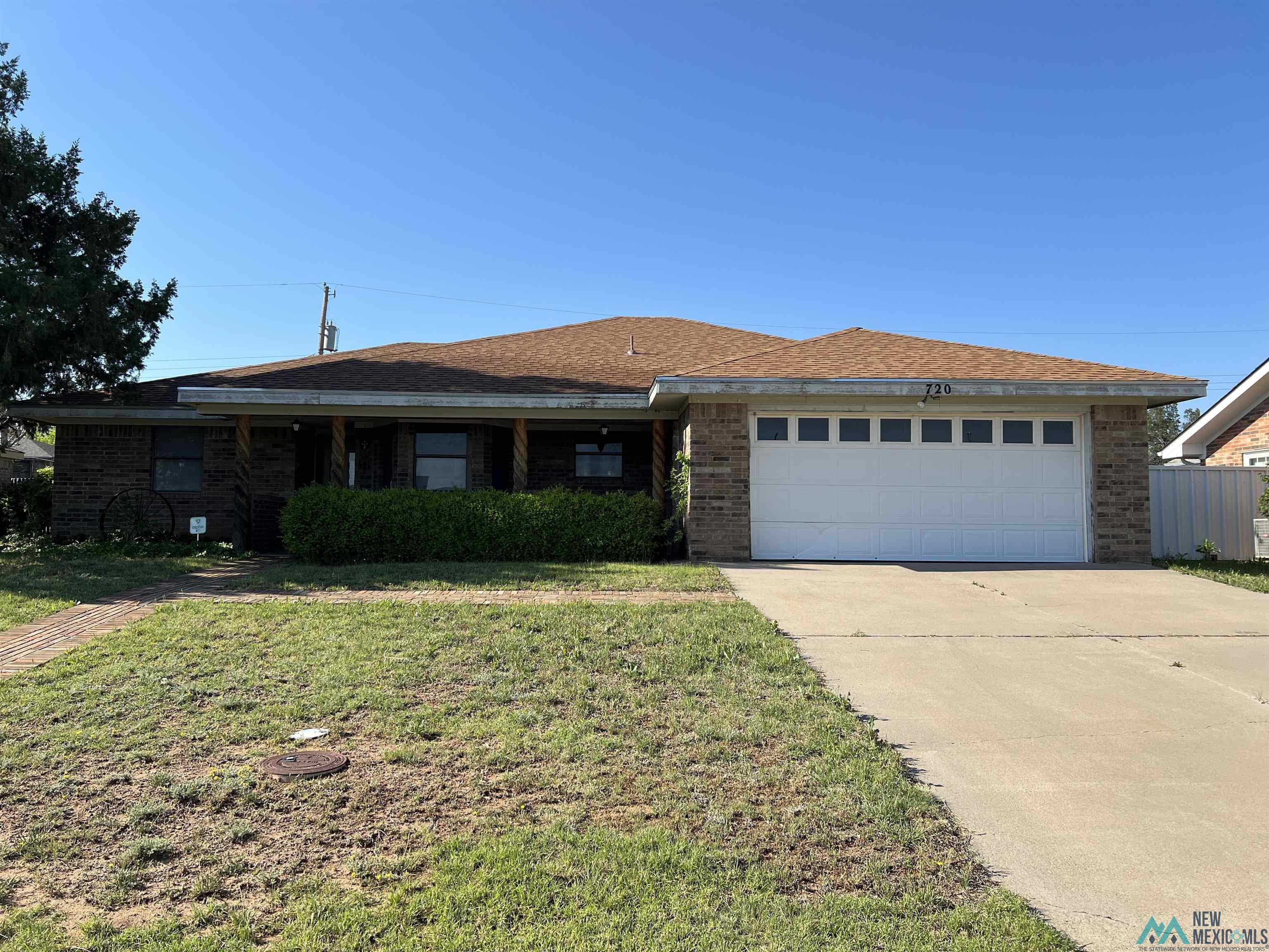 720 Escuela Ave, Tucumcari, Texas image 1