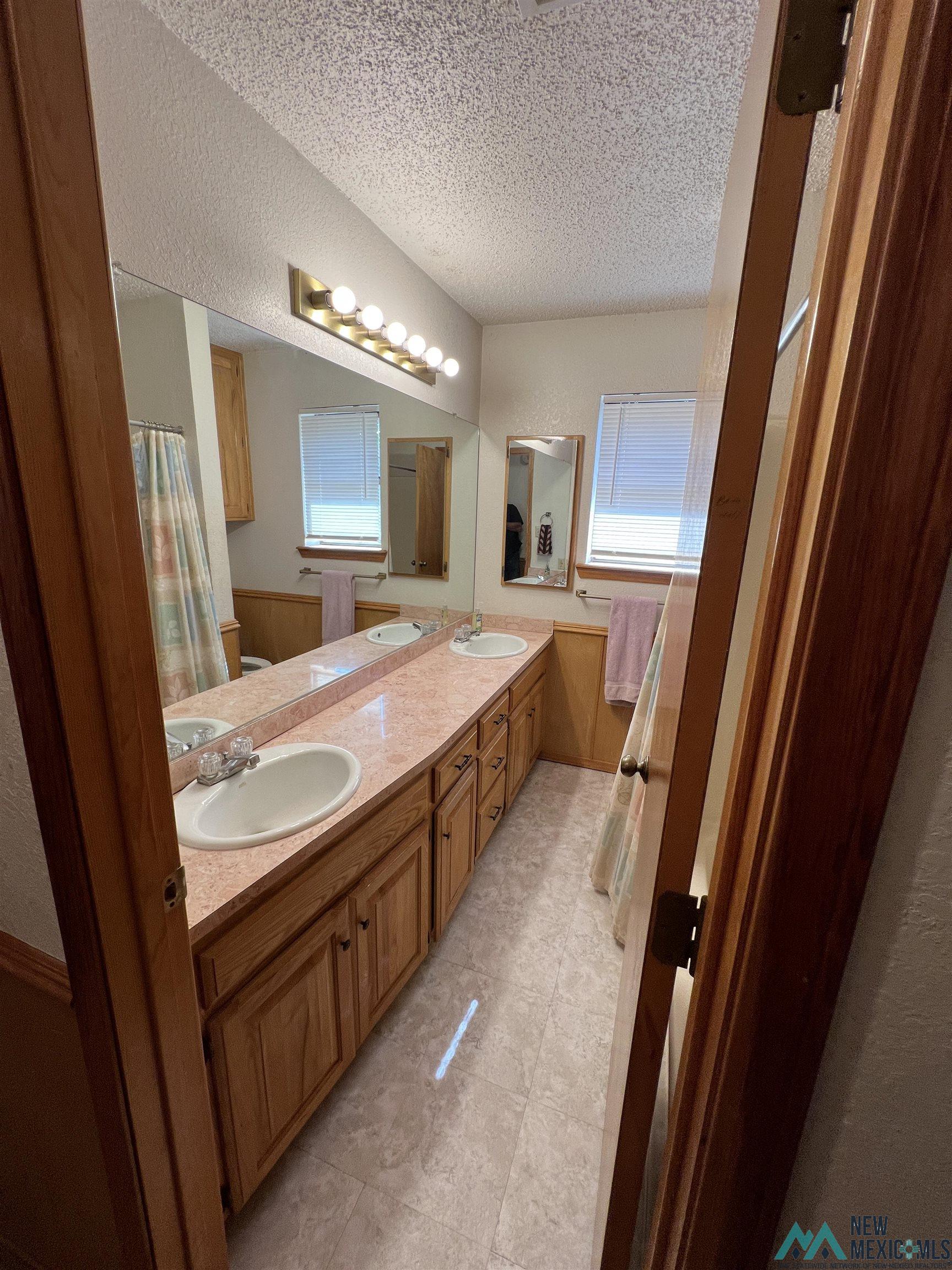 720 Escuela Ave, Tucumcari, Texas image 21