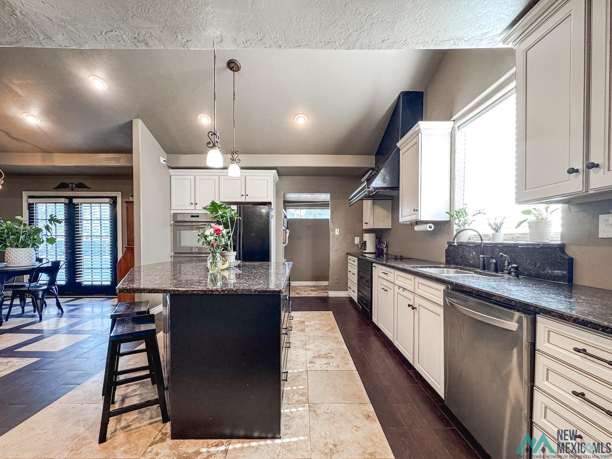 2400 Urton Road, Roswell, Texas image 14