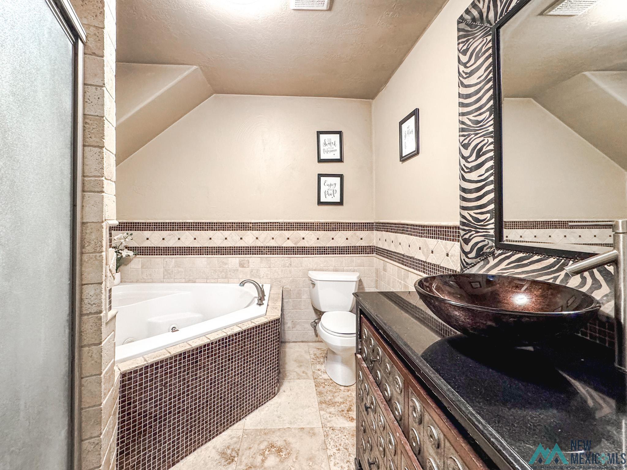 2400 Urton Road, Roswell, Texas image 23