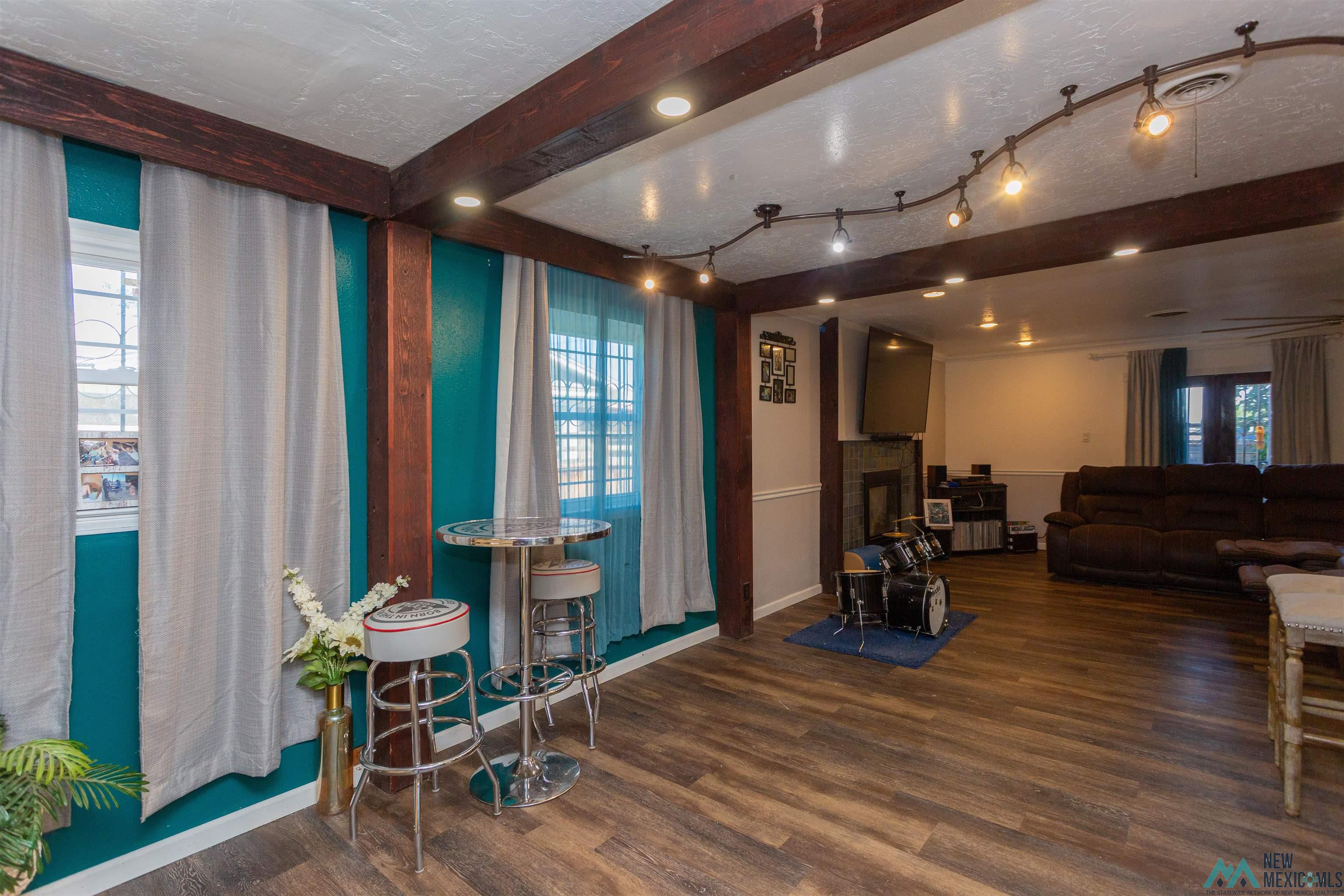 Roswell, New Mexico 88203, United States, 3 Bedrooms Bedrooms, ,2 BathroomsBathrooms,Residential,Active,220785