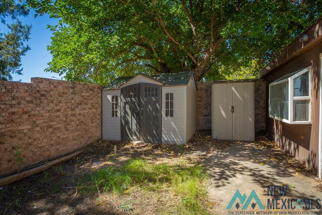 Roswell, New Mexico 88203, United States, 3 Bedrooms Bedrooms, ,2 BathroomsBathrooms,Residential,Active,220785