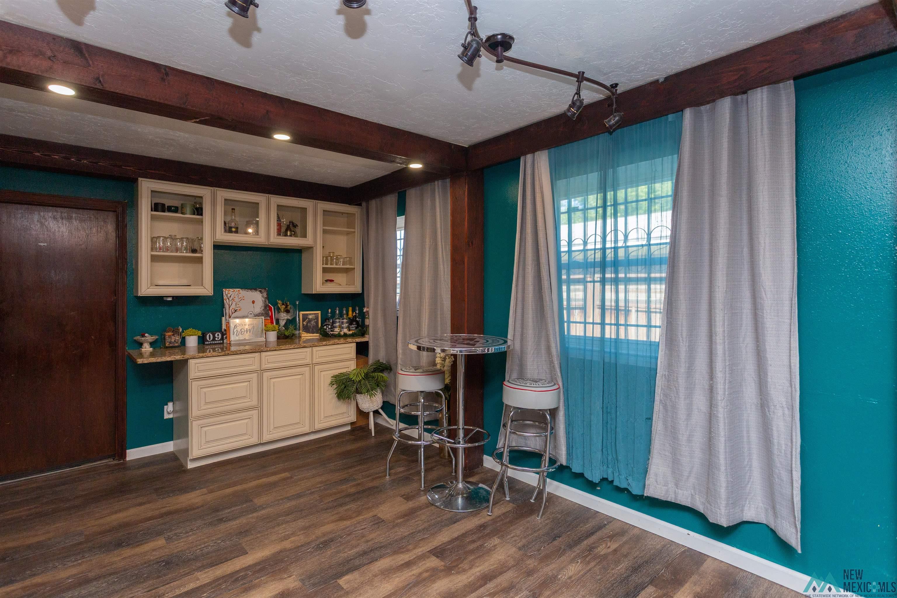 Roswell, New Mexico 88203, United States, 3 Bedrooms Bedrooms, ,2 BathroomsBathrooms,Residential,Active,220785