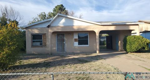 Homes For Sale - 303 E Bonney Street<br/> Chaves County, Roswell, NM 88203