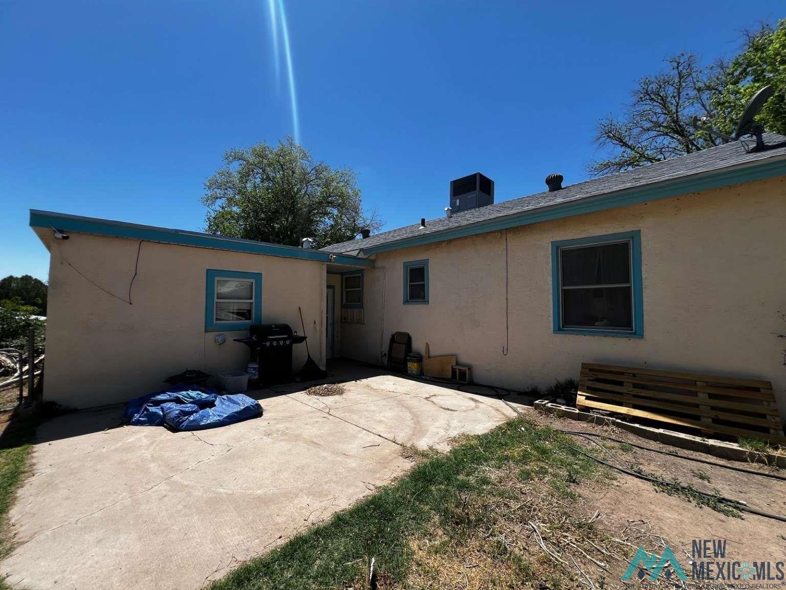 2008 Georgia Street, Carlsbad, Texas image 2
