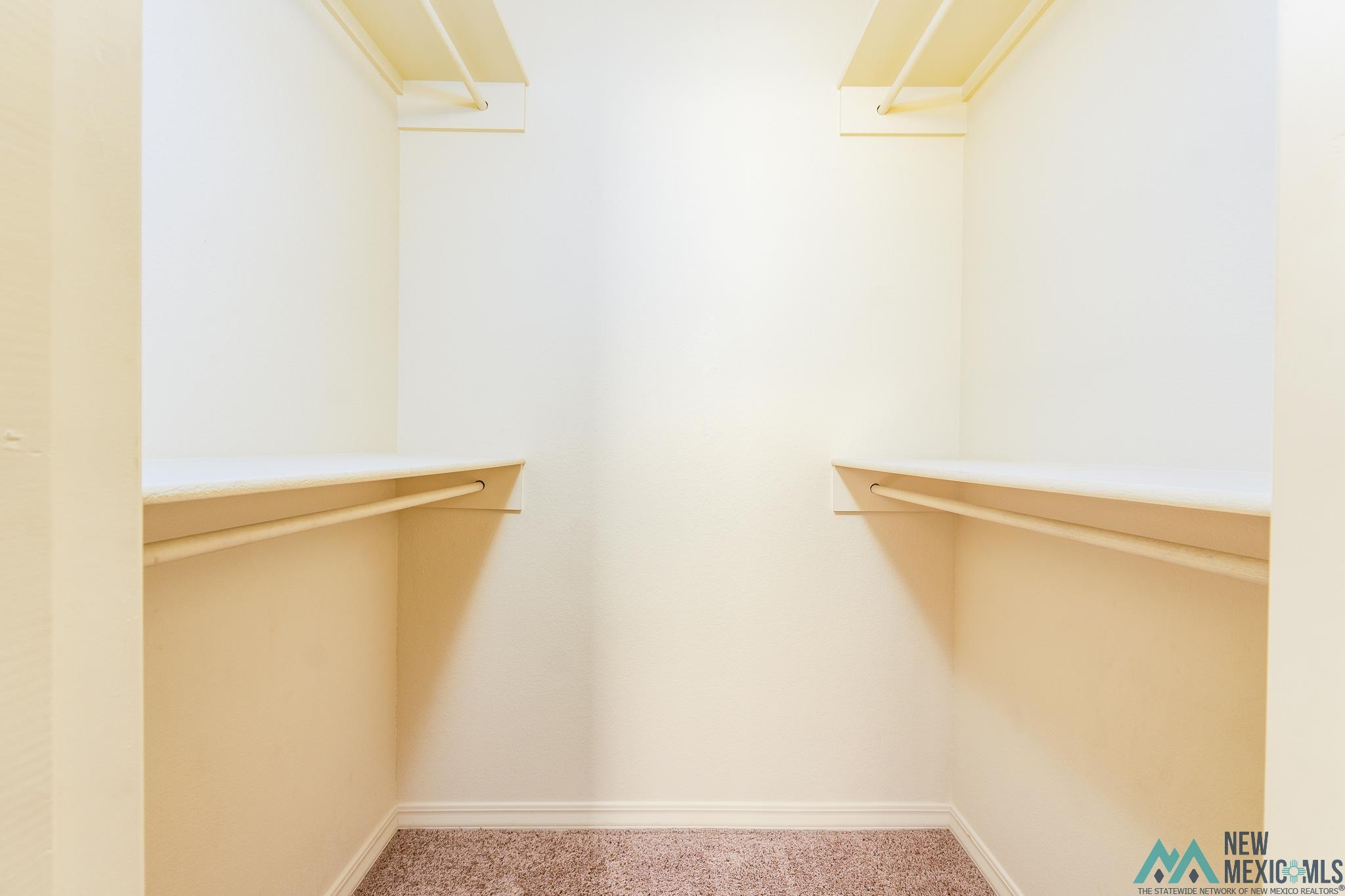 Clovis, New Mexico 88101, United States, 4 Bedrooms Bedrooms, ,3 BathroomsBathrooms,Residential,Active,153747