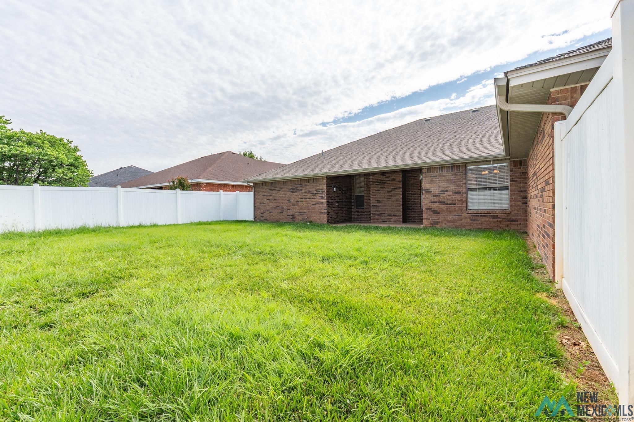 Clovis, New Mexico 88101, United States, 4 Bedrooms Bedrooms, ,3 BathroomsBathrooms,Residential,Active,153747