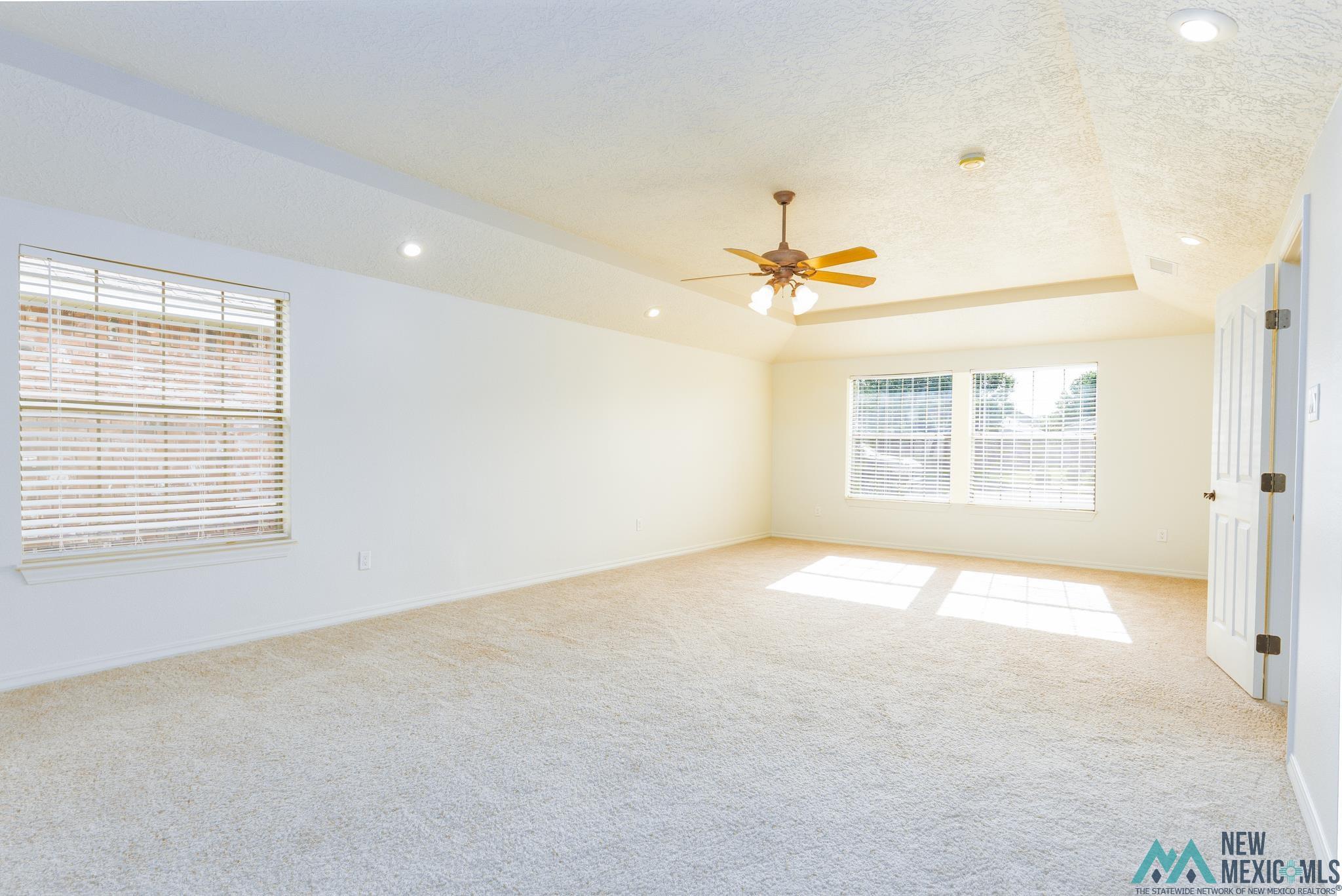 Clovis, New Mexico 88101, United States, 4 Bedrooms Bedrooms, ,3 BathroomsBathrooms,Residential,Active,153747