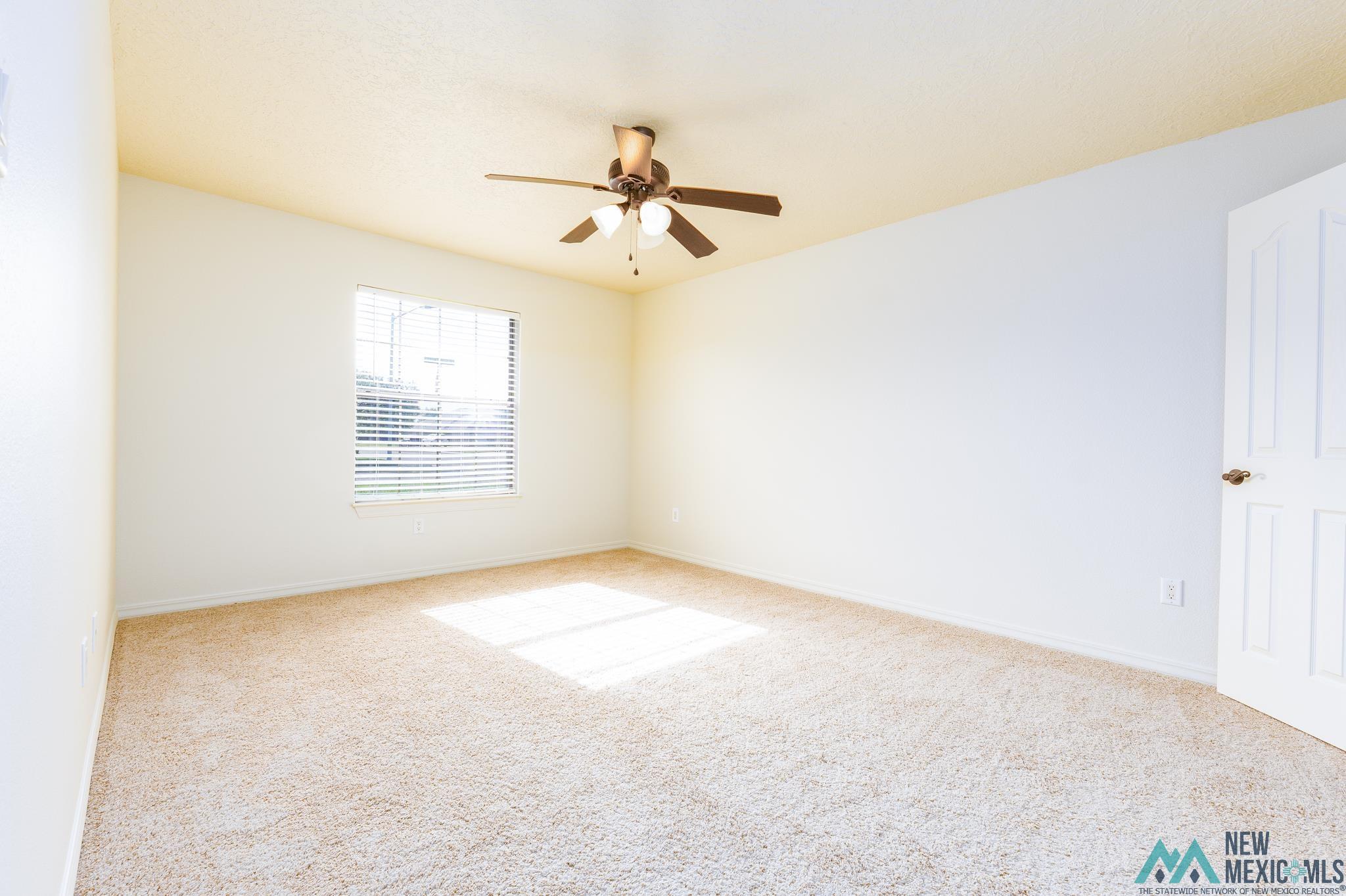 Clovis, New Mexico 88101, United States, 4 Bedrooms Bedrooms, ,3 BathroomsBathrooms,Residential,Active,153747