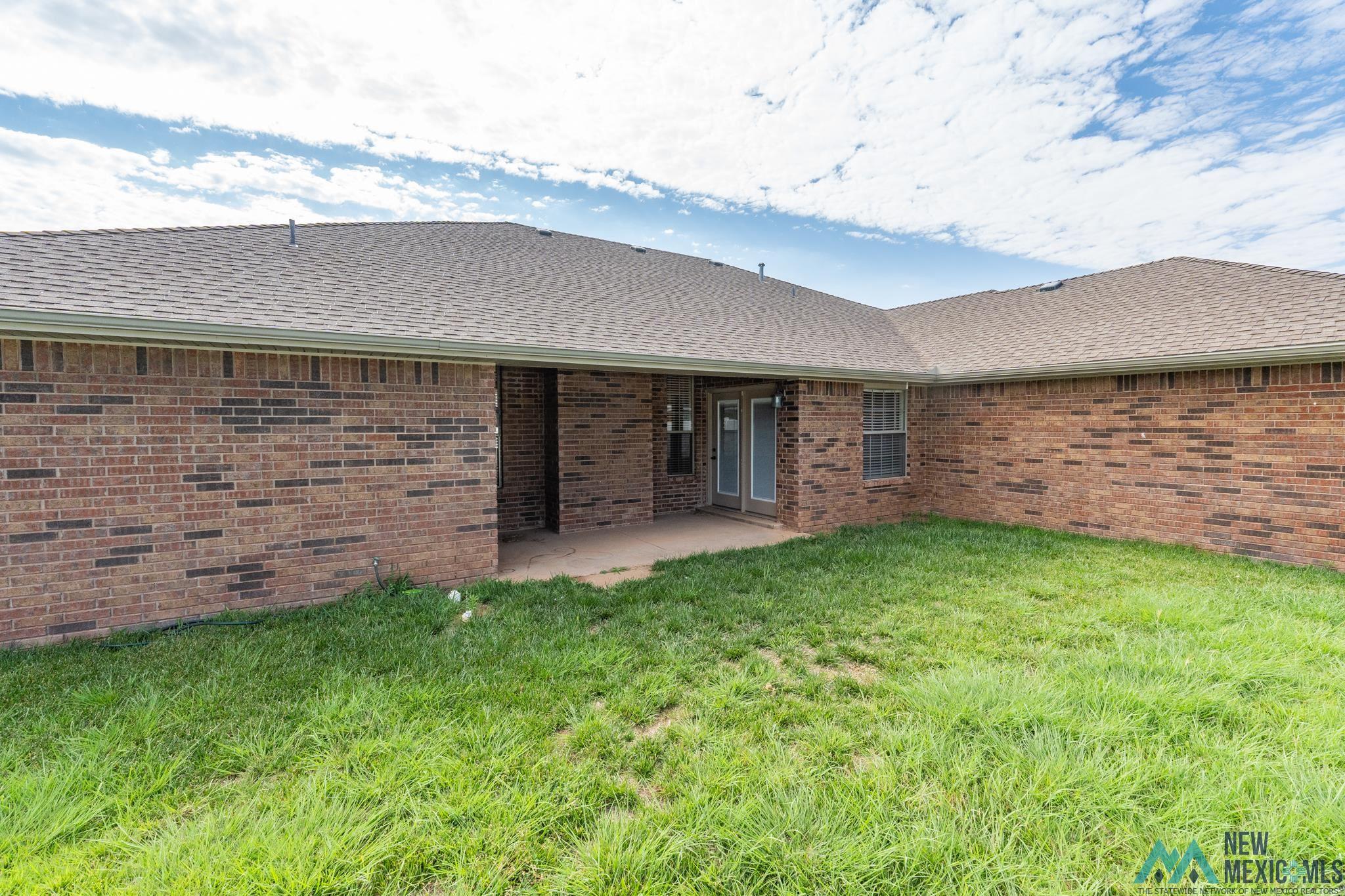 Clovis, New Mexico 88101, United States, 4 Bedrooms Bedrooms, ,3 BathroomsBathrooms,Residential,Active,153747