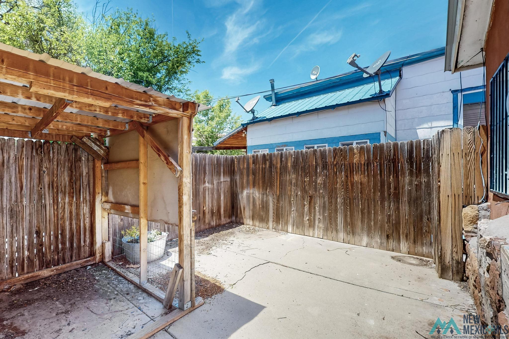 719 6th Street, Las Vegas, Texas image 28
