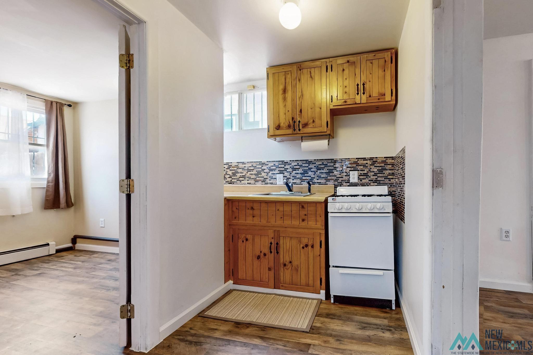 719 6th Street, Las Vegas, Texas image 17