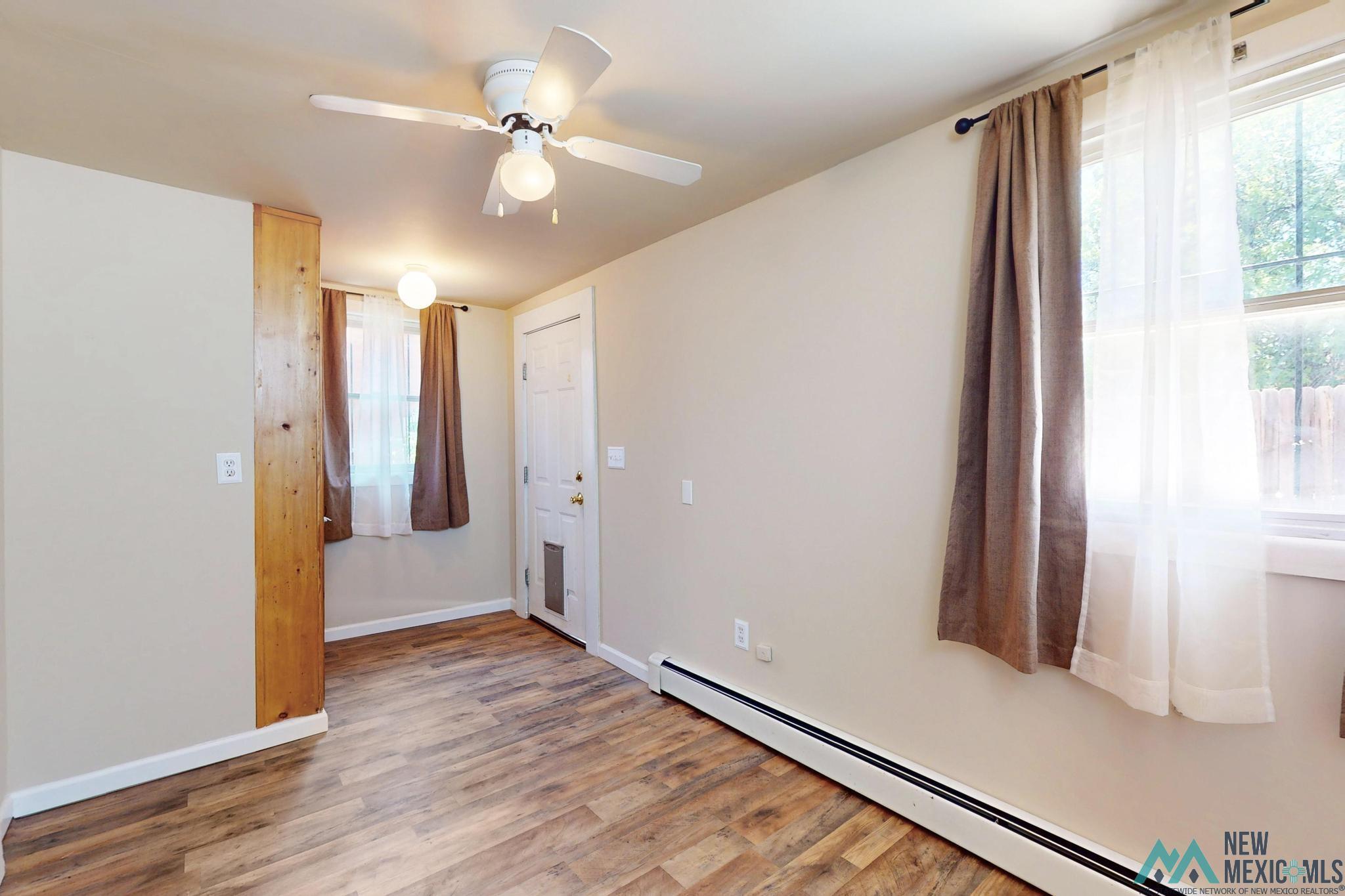 719 6th Street, Las Vegas, Texas image 4
