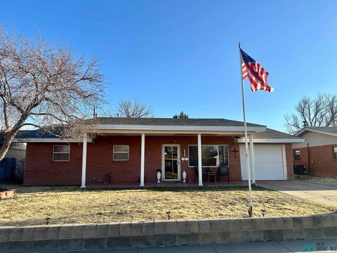Homes For Sale - 249 Oklahoma Drive<br/> Portales, NM 88130