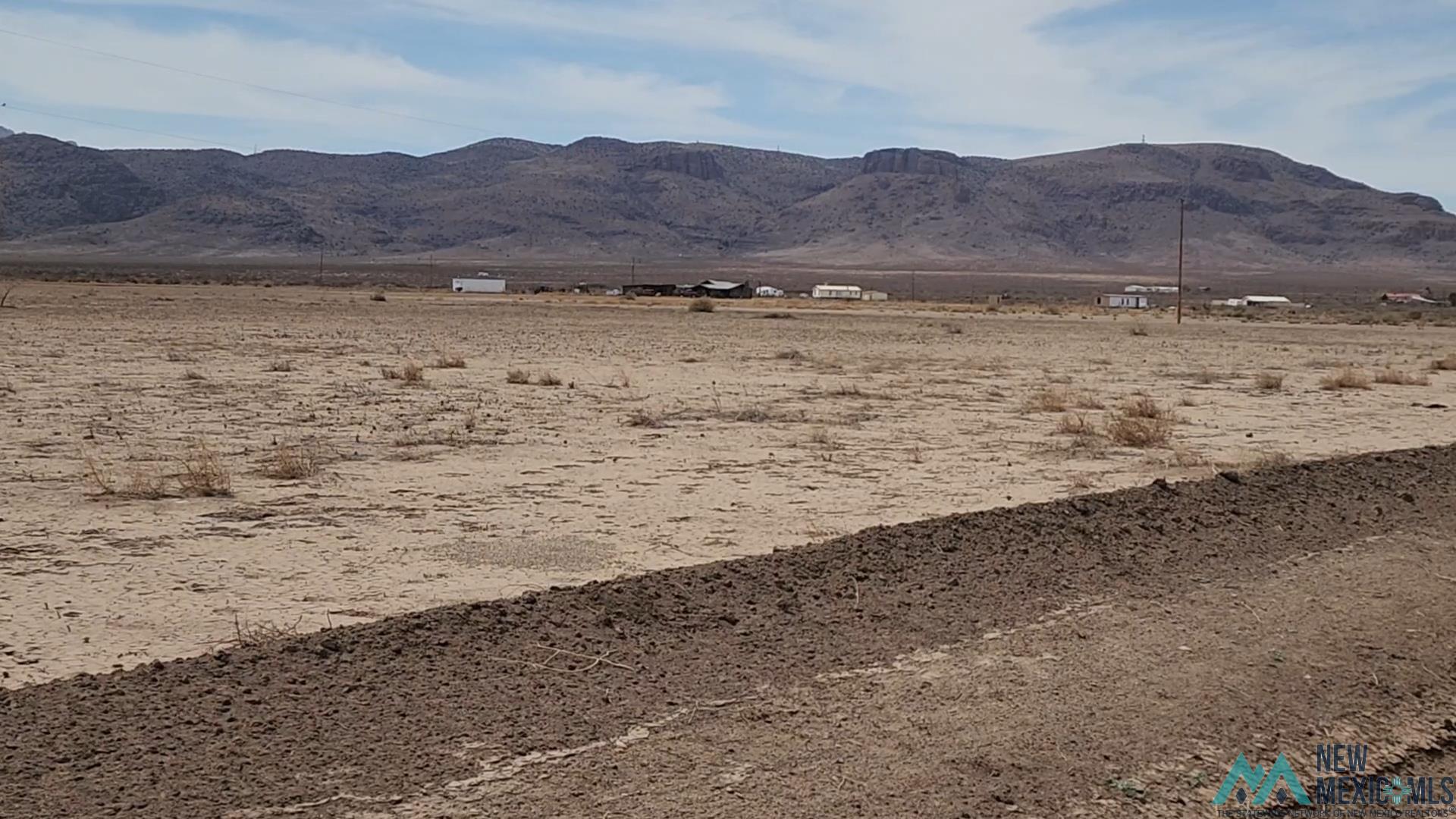000 SE Lima Road, Deming, New Mexico image 2