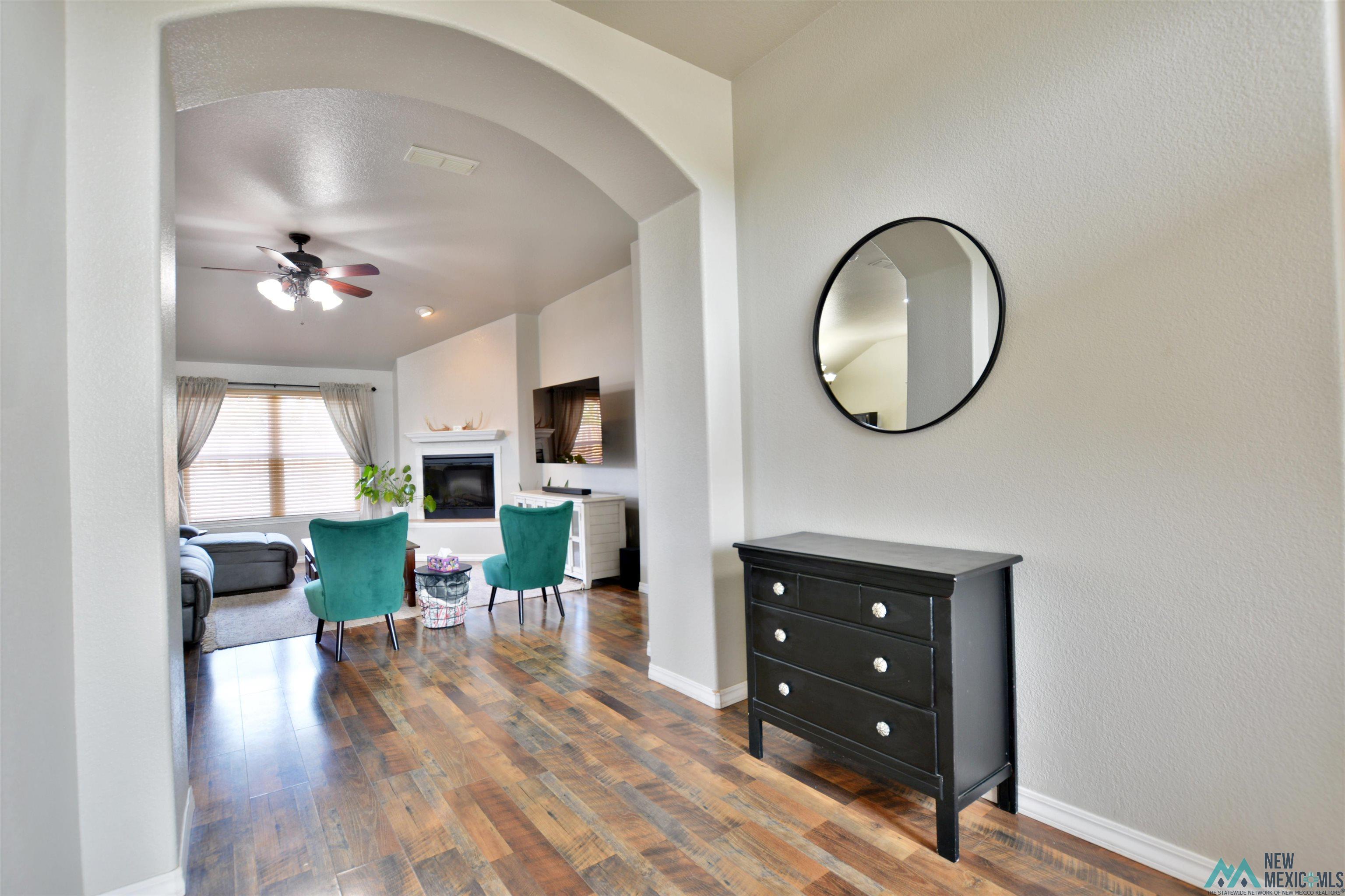 2024 Hali Lane, Clovis, Texas image 4