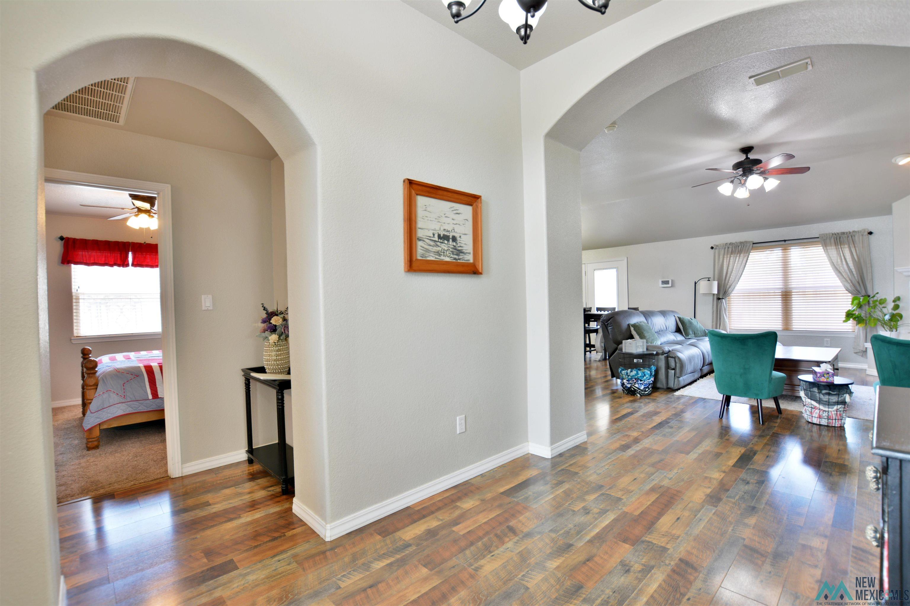 2024 Hali Lane, Clovis, Texas image 3