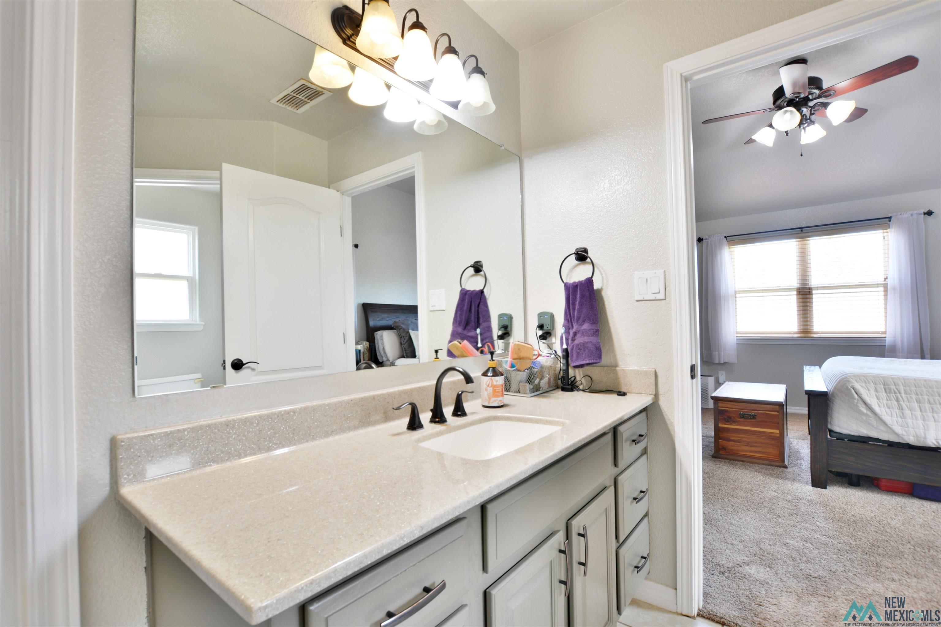 2024 Hali Lane, Clovis, Texas image 24