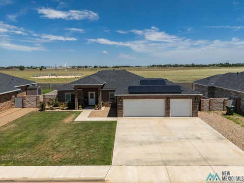 Homes For Sale - 1124 Broadway Street<br/> Clovis, NM 88101