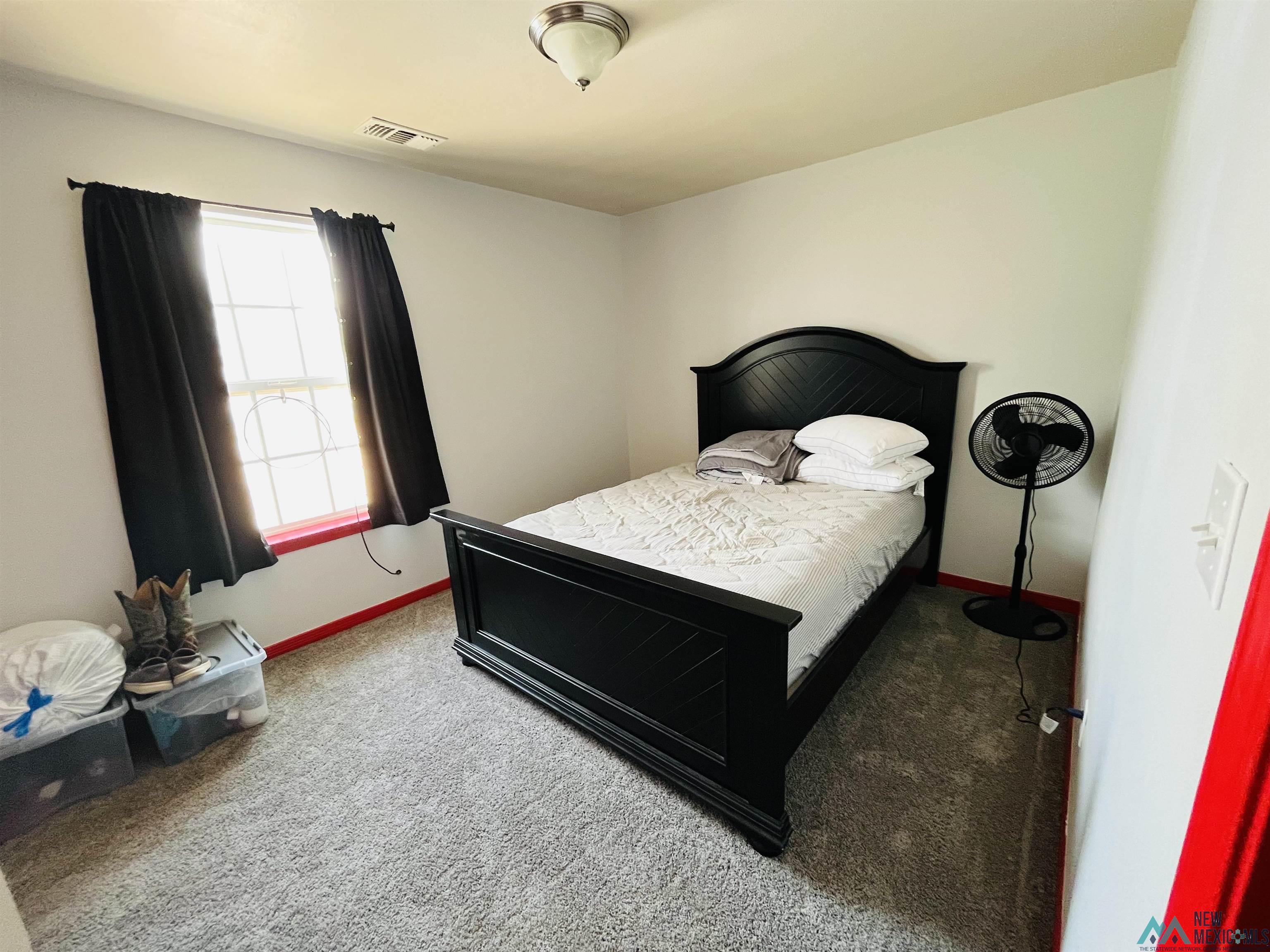 Carlsbad, New Mexico 88220, United States, 3 Bedrooms Bedrooms, ,2 BathroomsBathrooms,Residential,Pending,54569