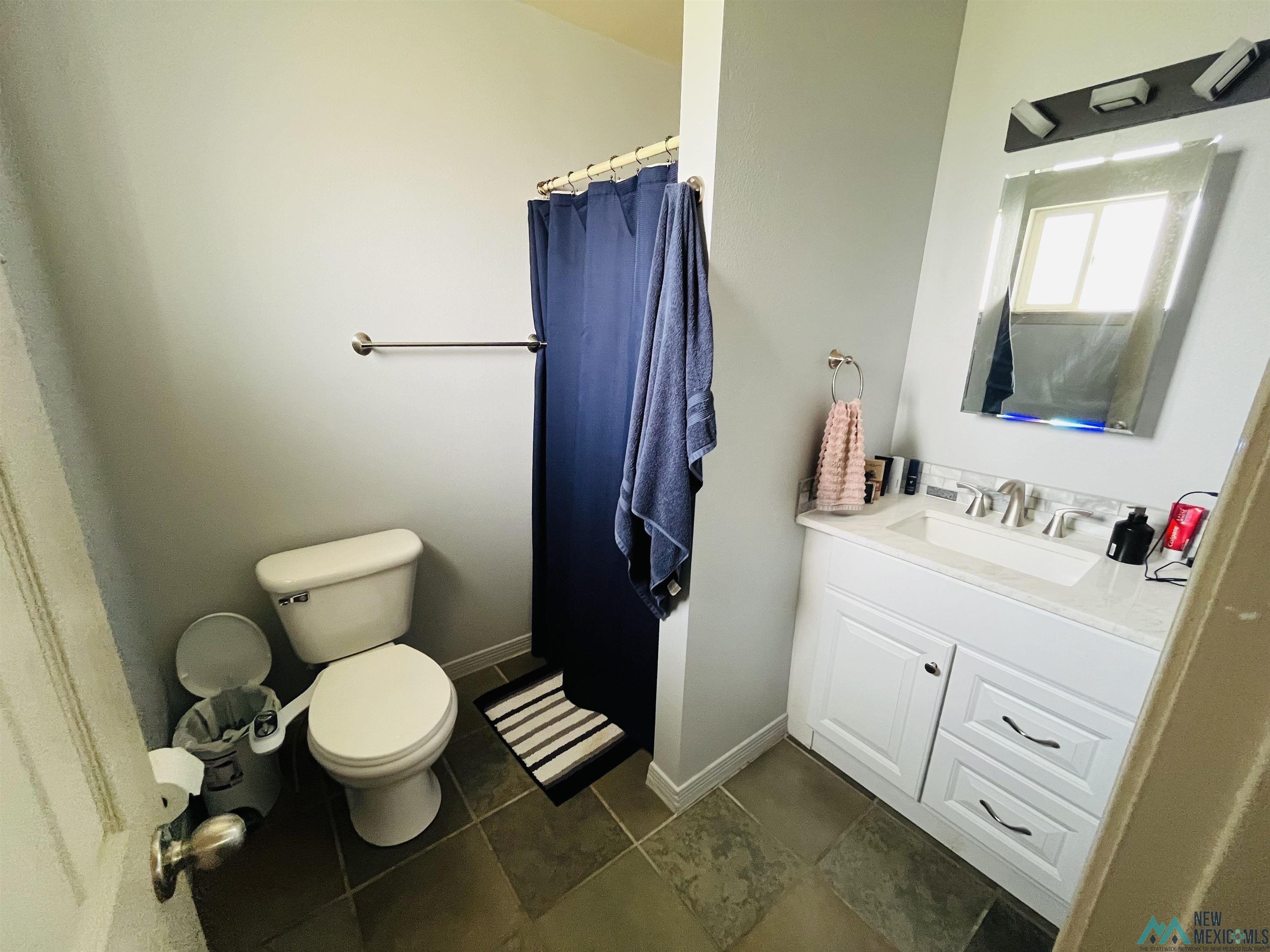 Carlsbad, New Mexico 88220, United States, 3 Bedrooms Bedrooms, ,2 BathroomsBathrooms,Residential,Pending,54569