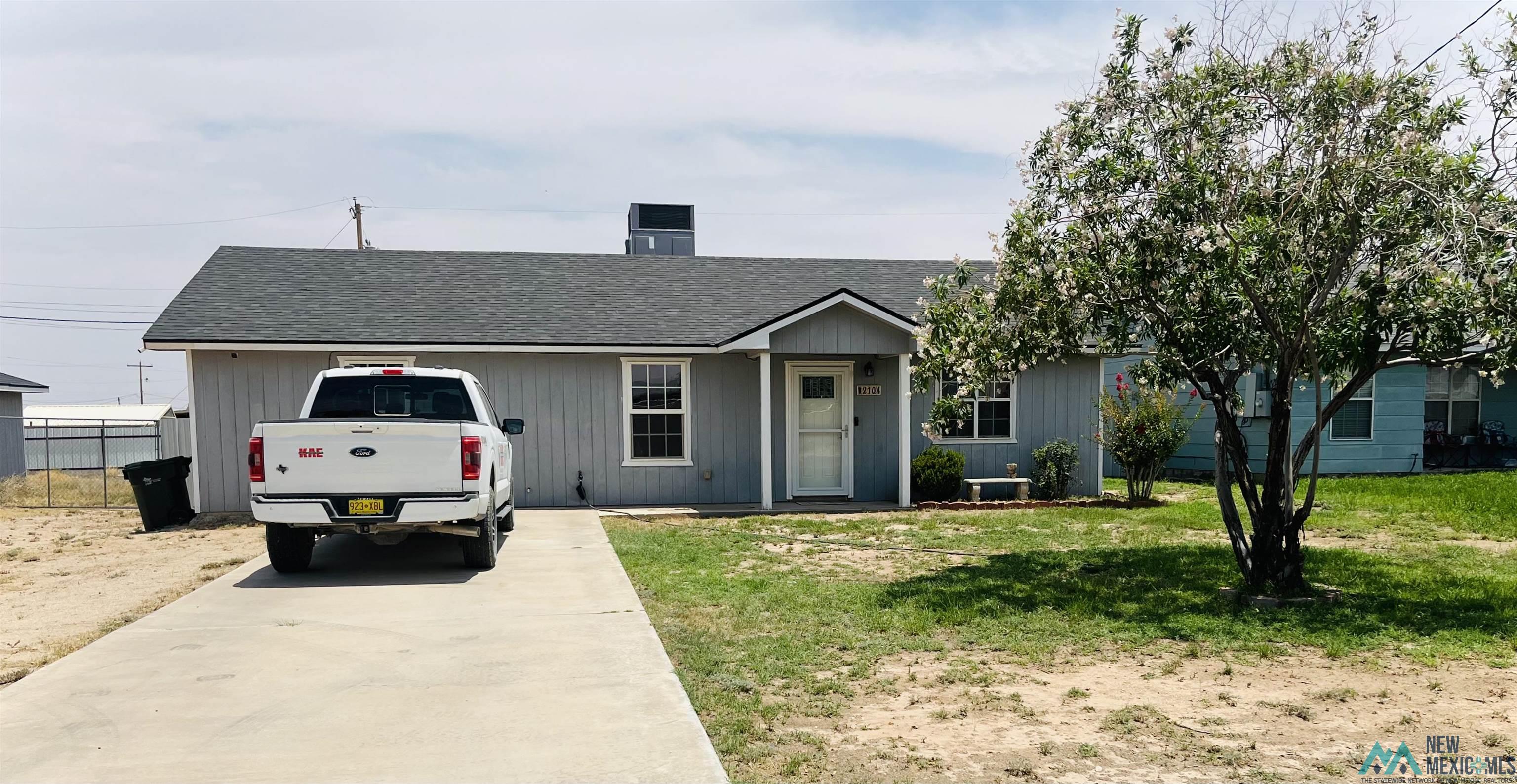 Carlsbad, New Mexico 88220, United States, 3 Bedrooms Bedrooms, ,2 BathroomsBathrooms,Residential,Pending,54569